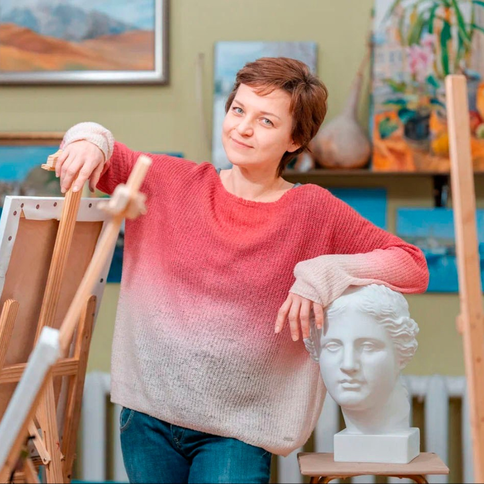 Тихонова Анна. Тихонова Анна —художник-график, художник-монументалист, живописец, педагог
