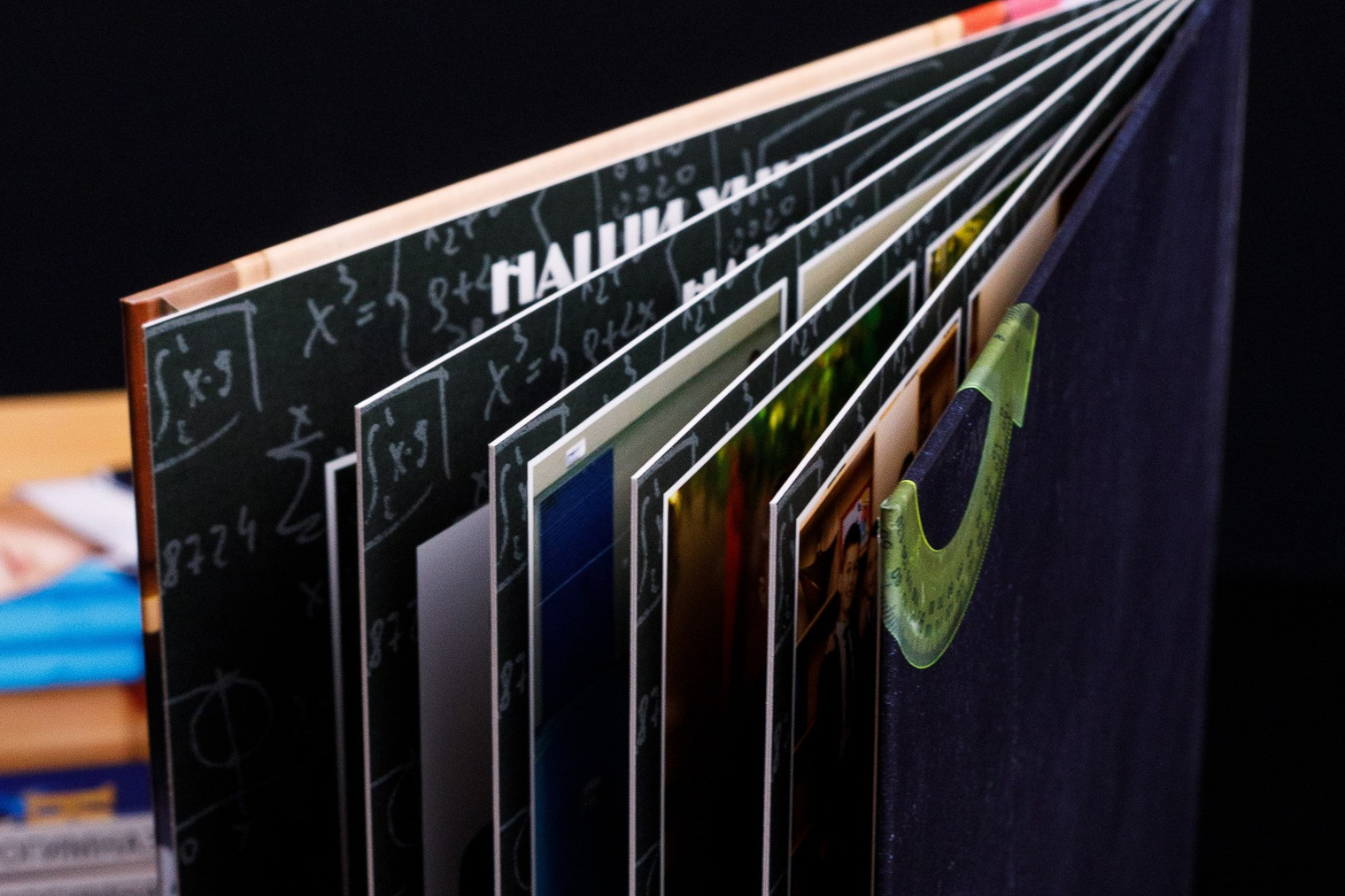 Выпускные фотоальбомы. Фотоателье и полиграфия | Красивые фотосессии, сувениры с фото | Ремонт смартфонов, ноутбуков и техники в Коломне Zinovyev Team