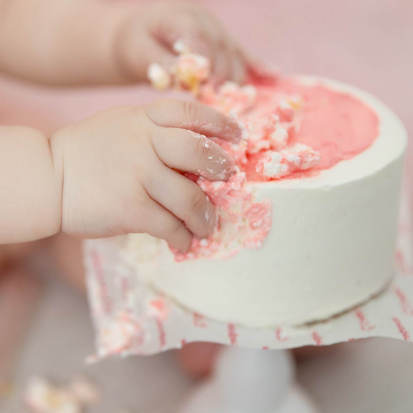 Услуги. Детский фотограф в Иркутске. Детская фотостудия