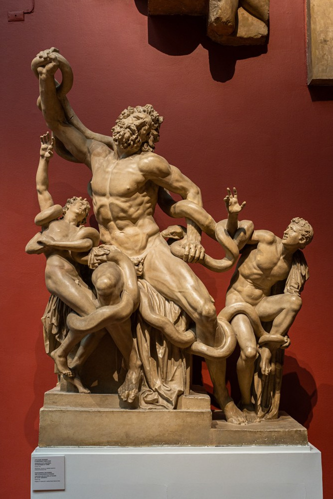 Собрание слепков Пушкинского музея. Фотограф и искусствовед в Туле и Санкт-Петербурге Нелли Некрасова