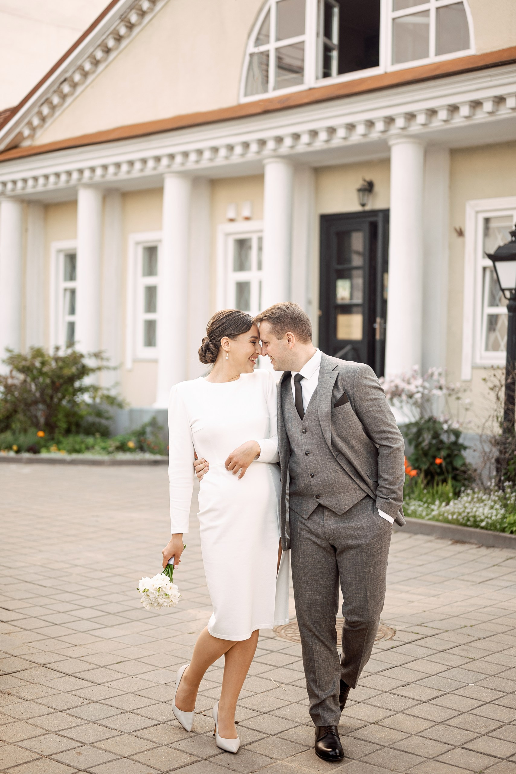 Топ открытых локаций Минска для свадебной прогулки. Свадебный и портретный фотограф в Минске Наташа Каракулова