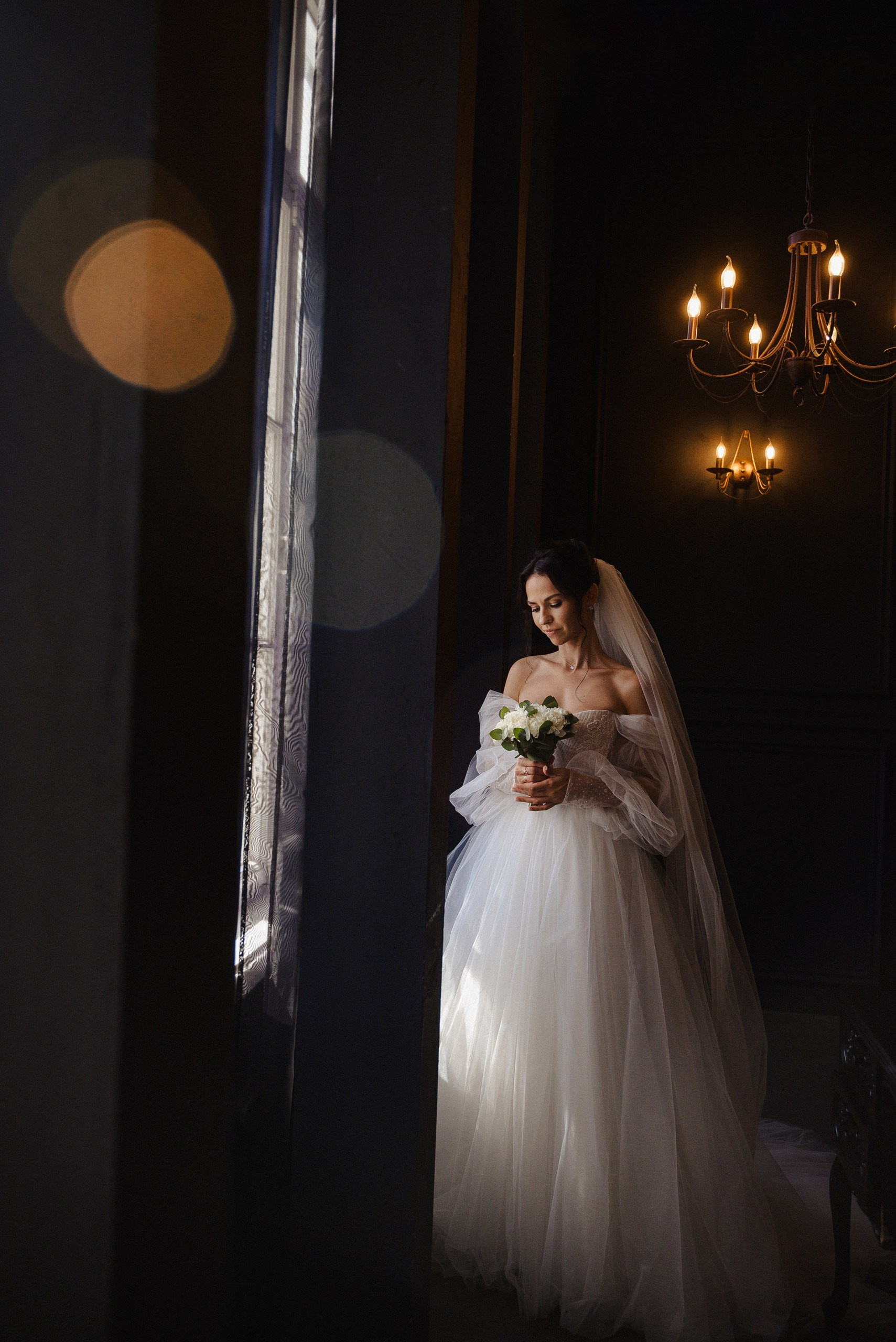 Топ локаций Минска для свадебной прогулки в дождь. Свадебный и портретный фотограф в Минске Наташа Каракулова