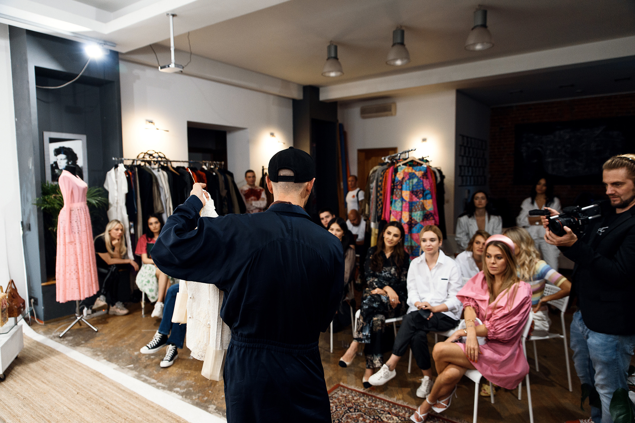 Фотосессия полное описание, её длительность и  стоимость. Фотограф Москва Андриевский Максим, обучение фотографии