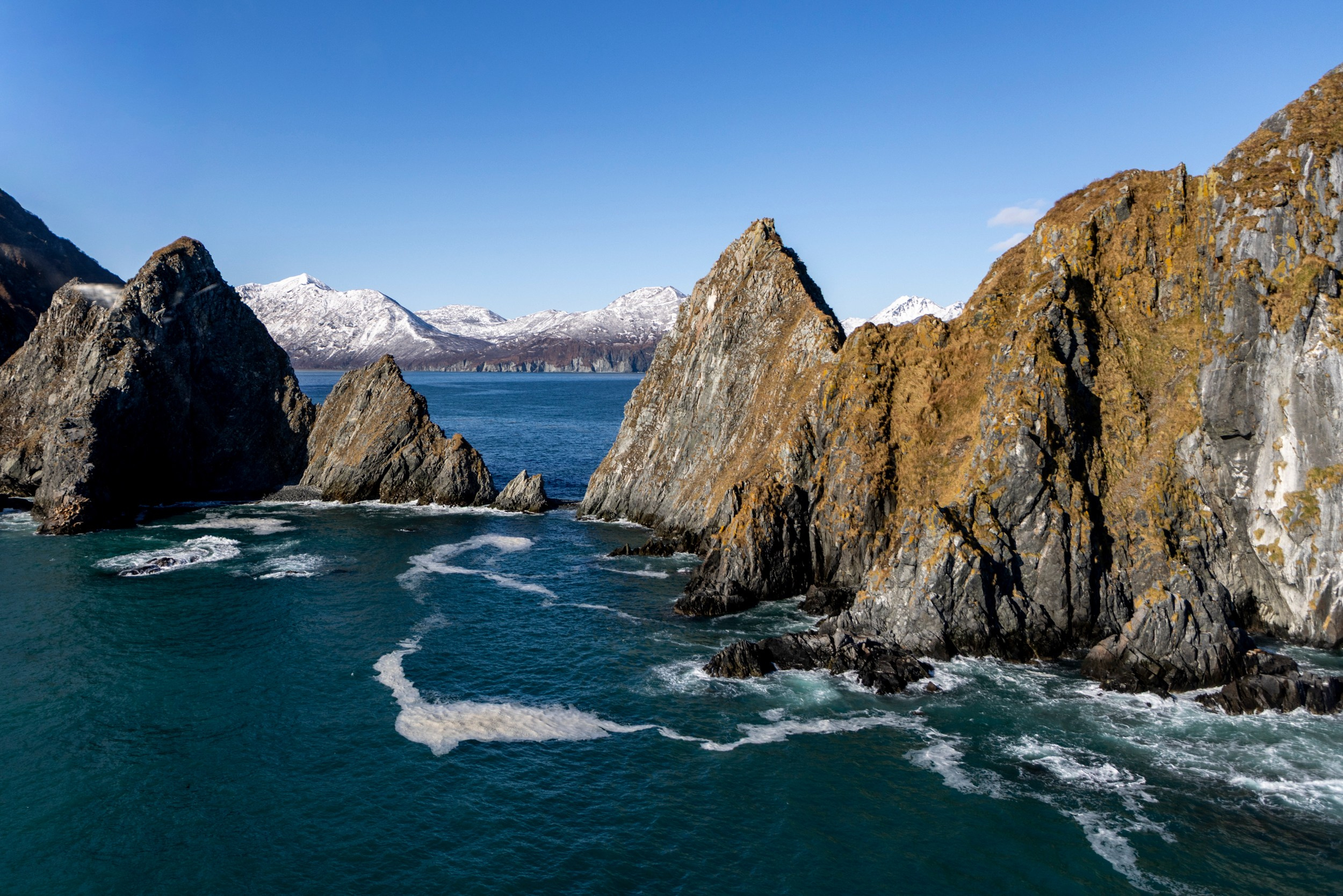 Вертолетные экскурсии ЗИМА. Время Камчатки: чтобы найти свой путь, нужно скорость умножить на время
