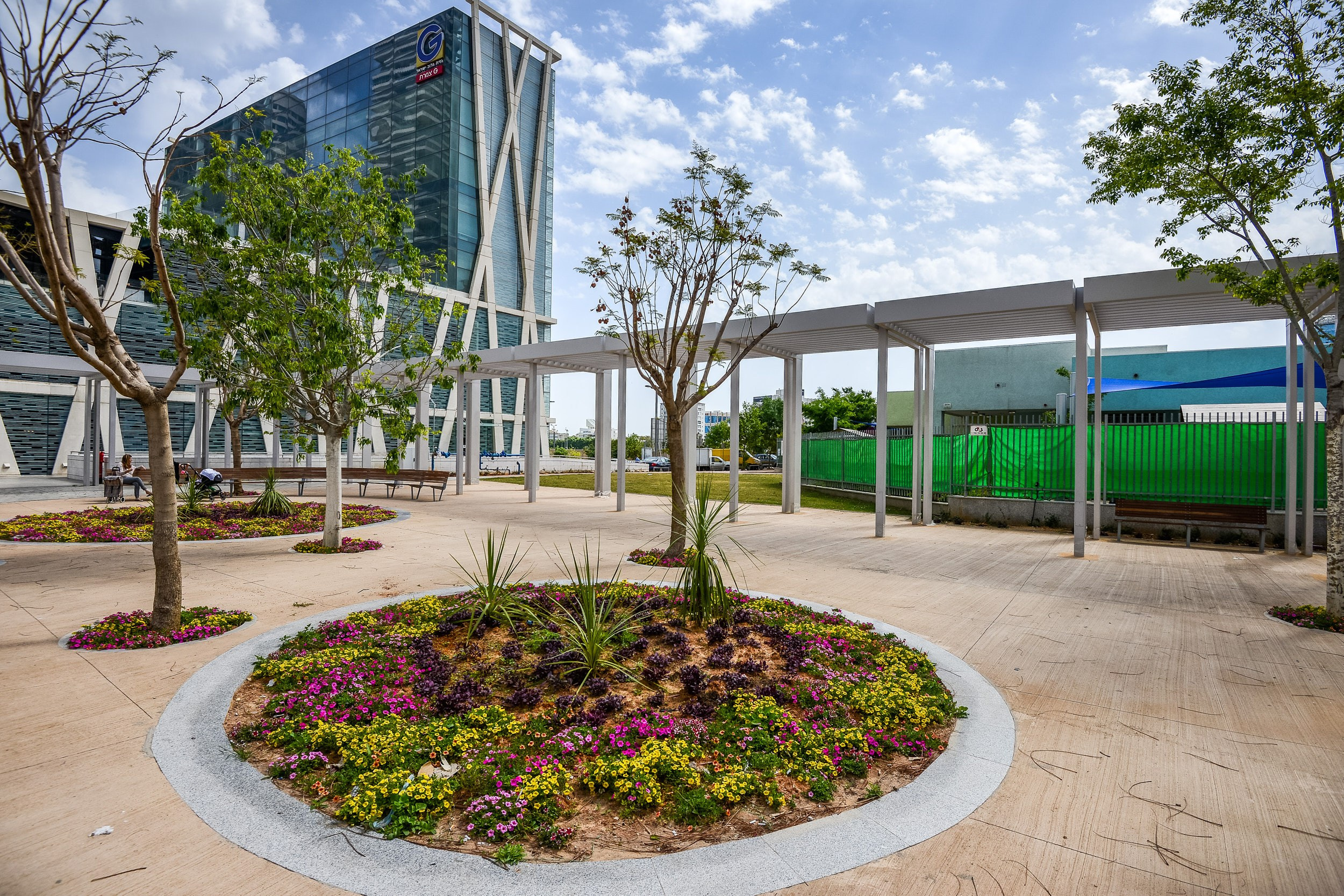 Богатый район в Тель-Авиве. Репортажный фотограф в Минске. Алексей Матюшков