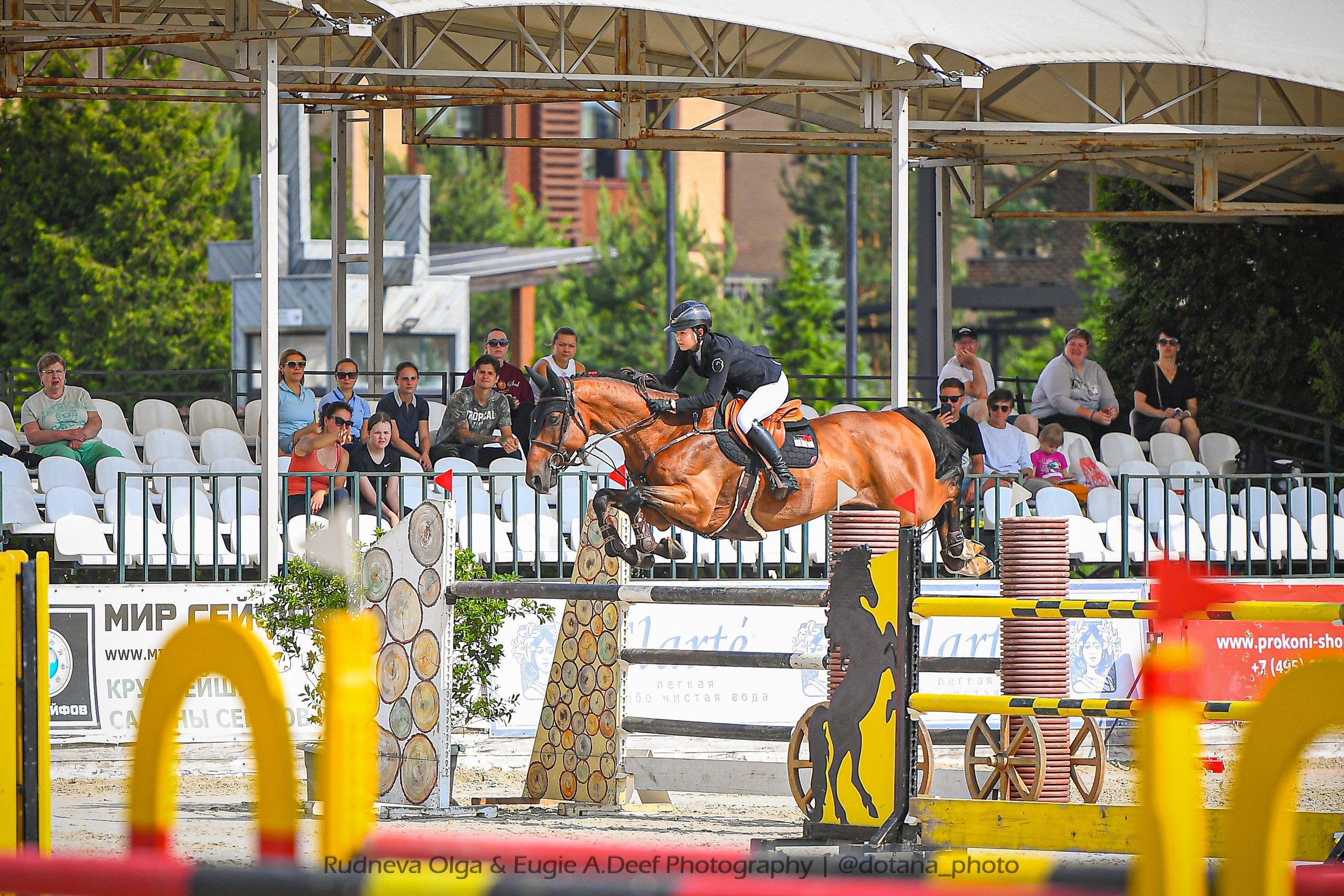 Всероссийские сор. «Летний Кубок КСК „Отрада"по конкуру» (05-15 ИЮНЯ) (1). ТУРНИРНАЯ КОННАЯ ФОТОГРАФИЯ, Руднева Ольга и Евгений Адеев