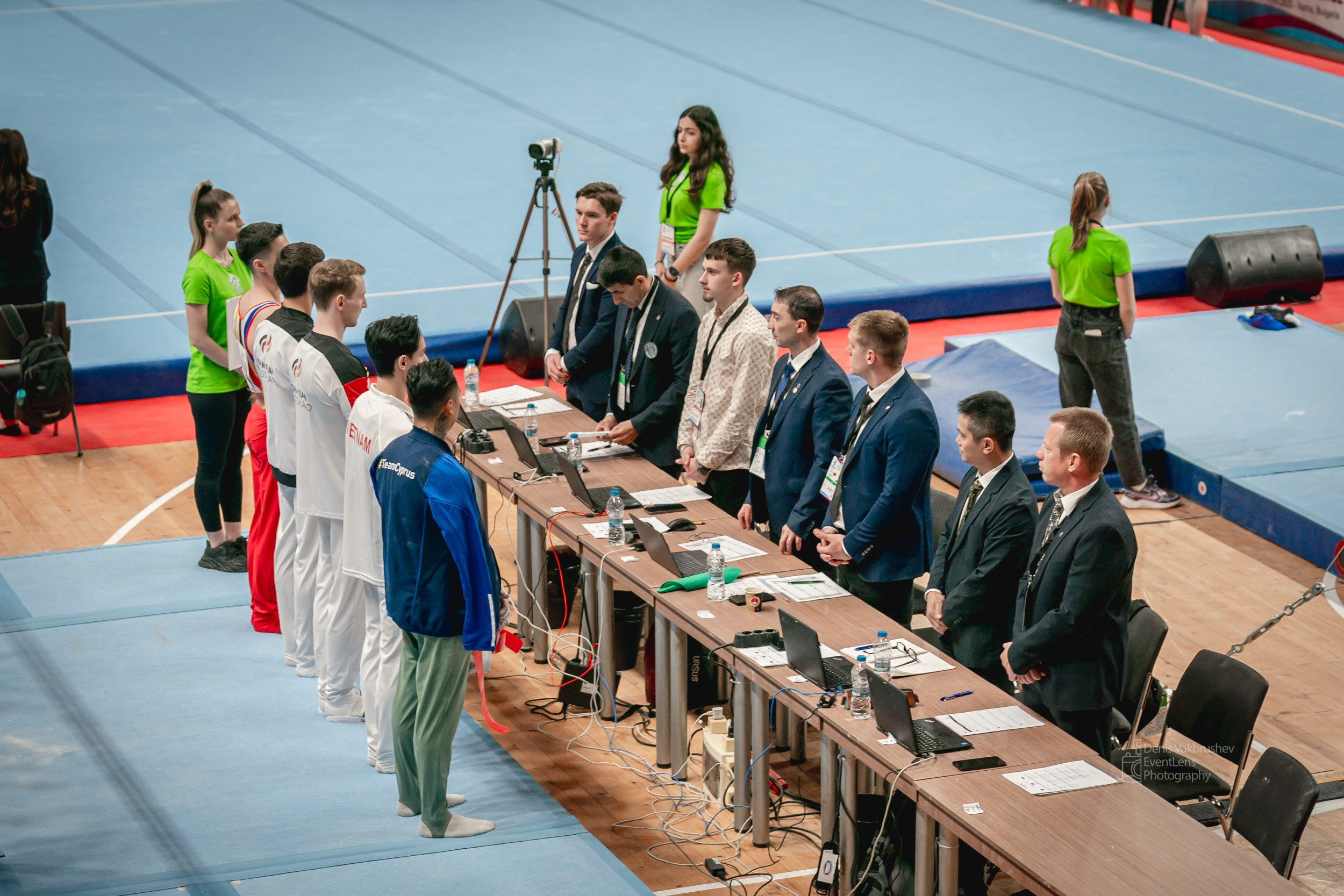 FIG World Challenge Cup 2025. Home