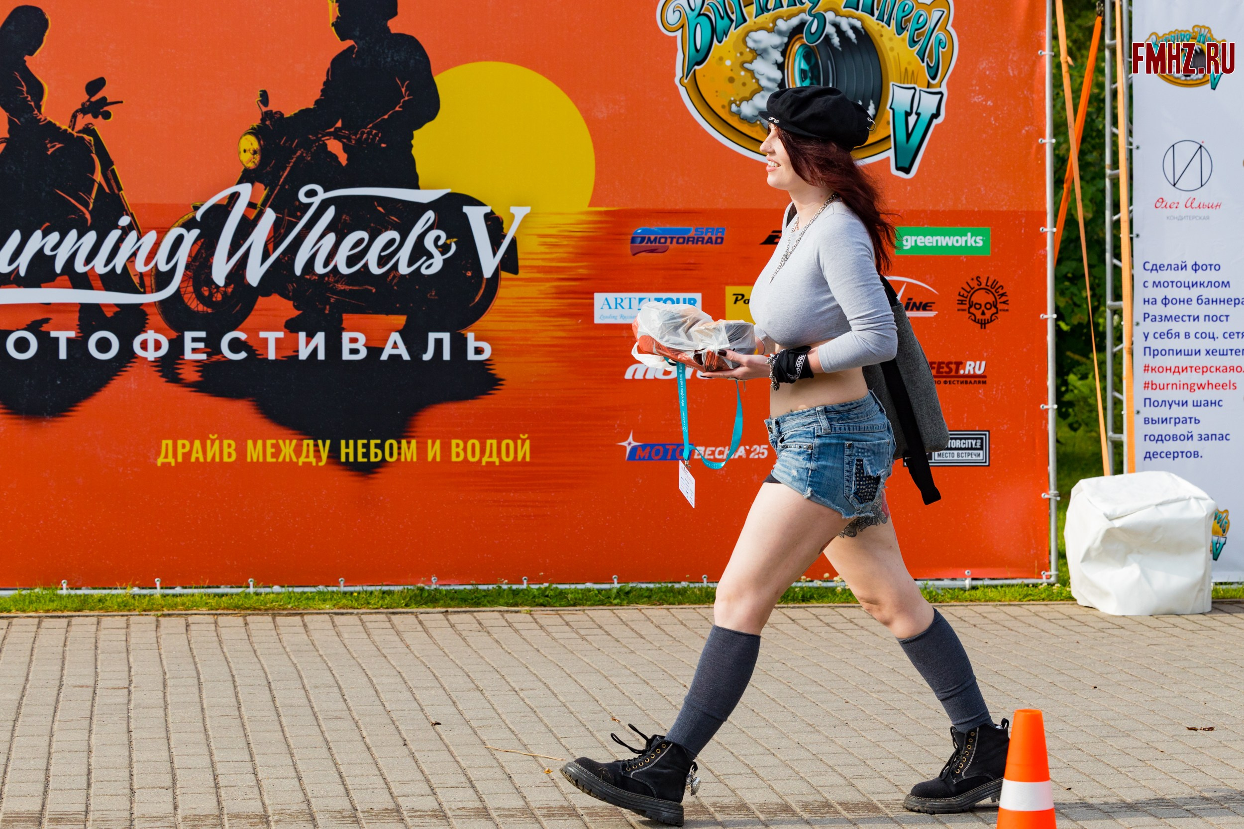 Burning Wheels V. FotoMotoHunterZ — фотографии мотоциклистов на улицах города