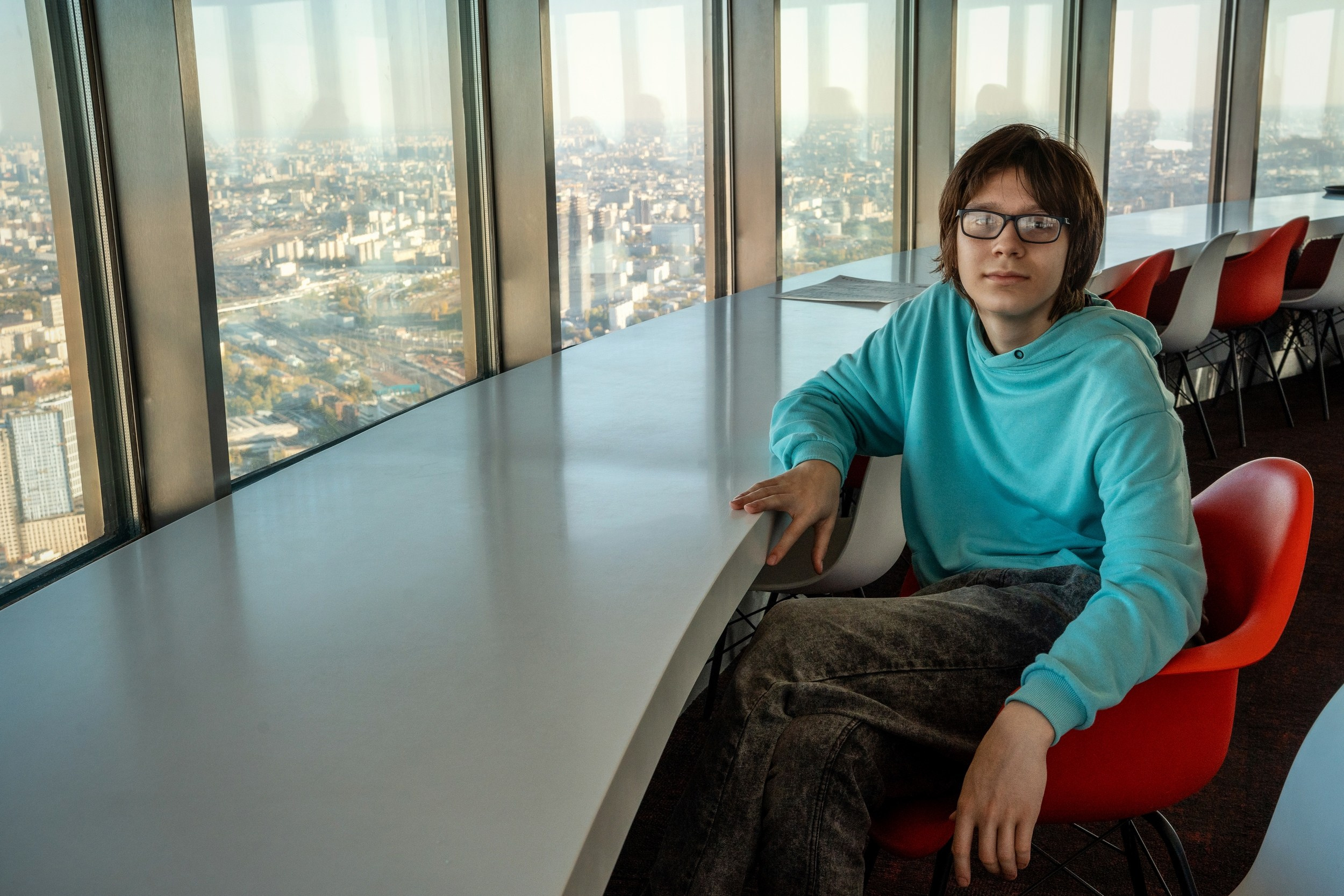 Егор в Останкино. Фотограф Павел Герасименко