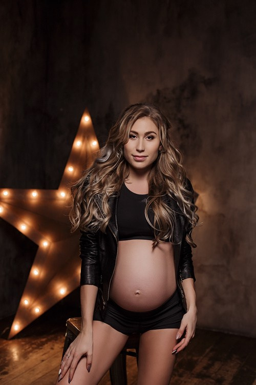 Идеи и образы для беременной фотосессии. Семейный и женский фотограф в Санкт-Петербурге Виктория Кострова
