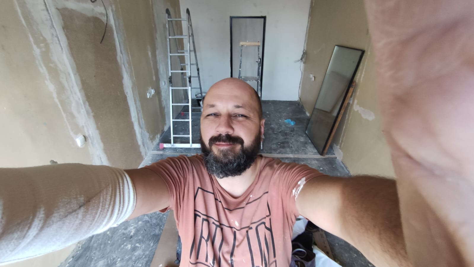 Открываю студию «НЕМЕСТО». Фотограф Денис Неместо, портрет, репортаж