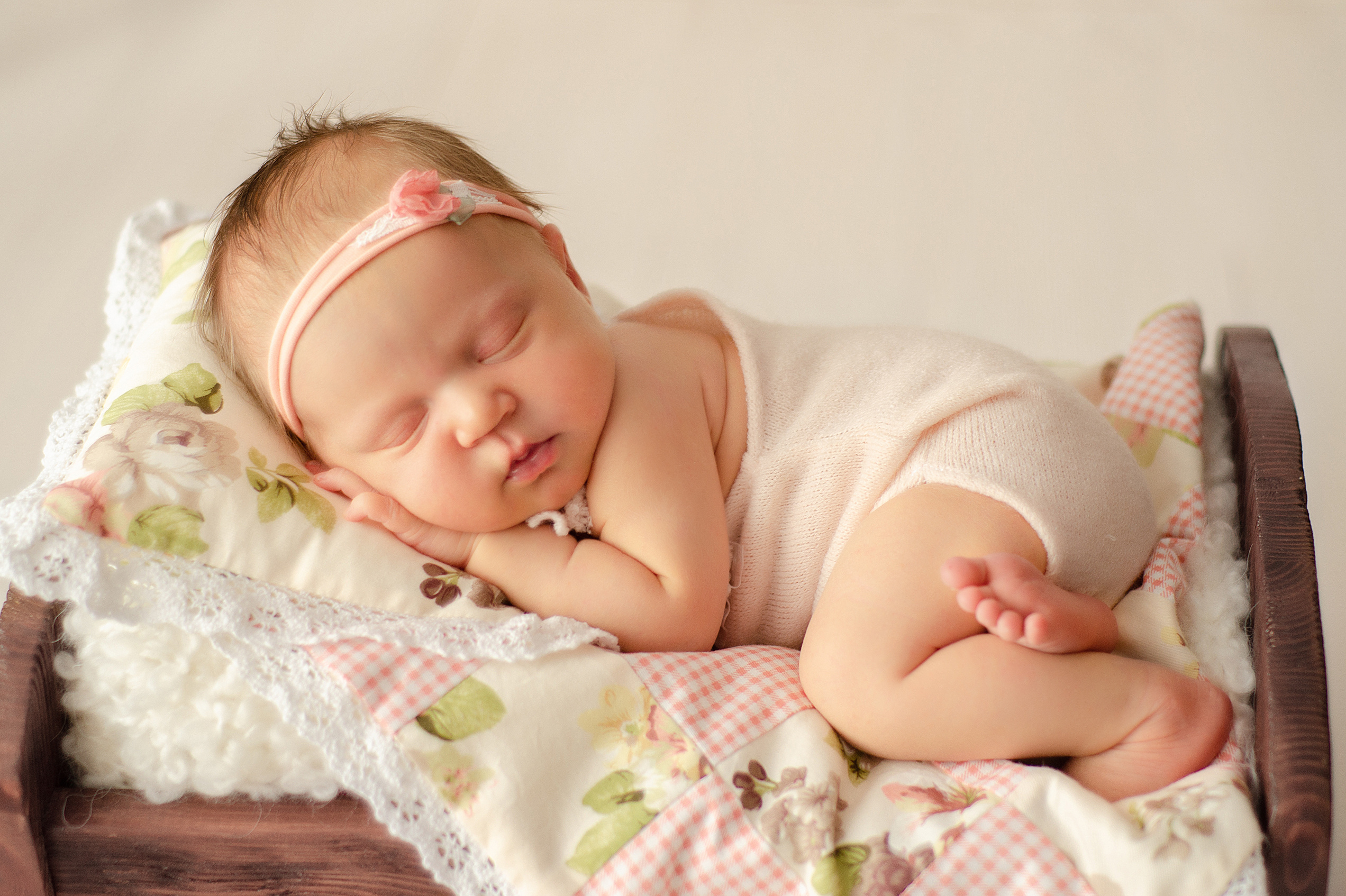 Услуги. Фотограф новорожденных Вера Мереуца Оренбург