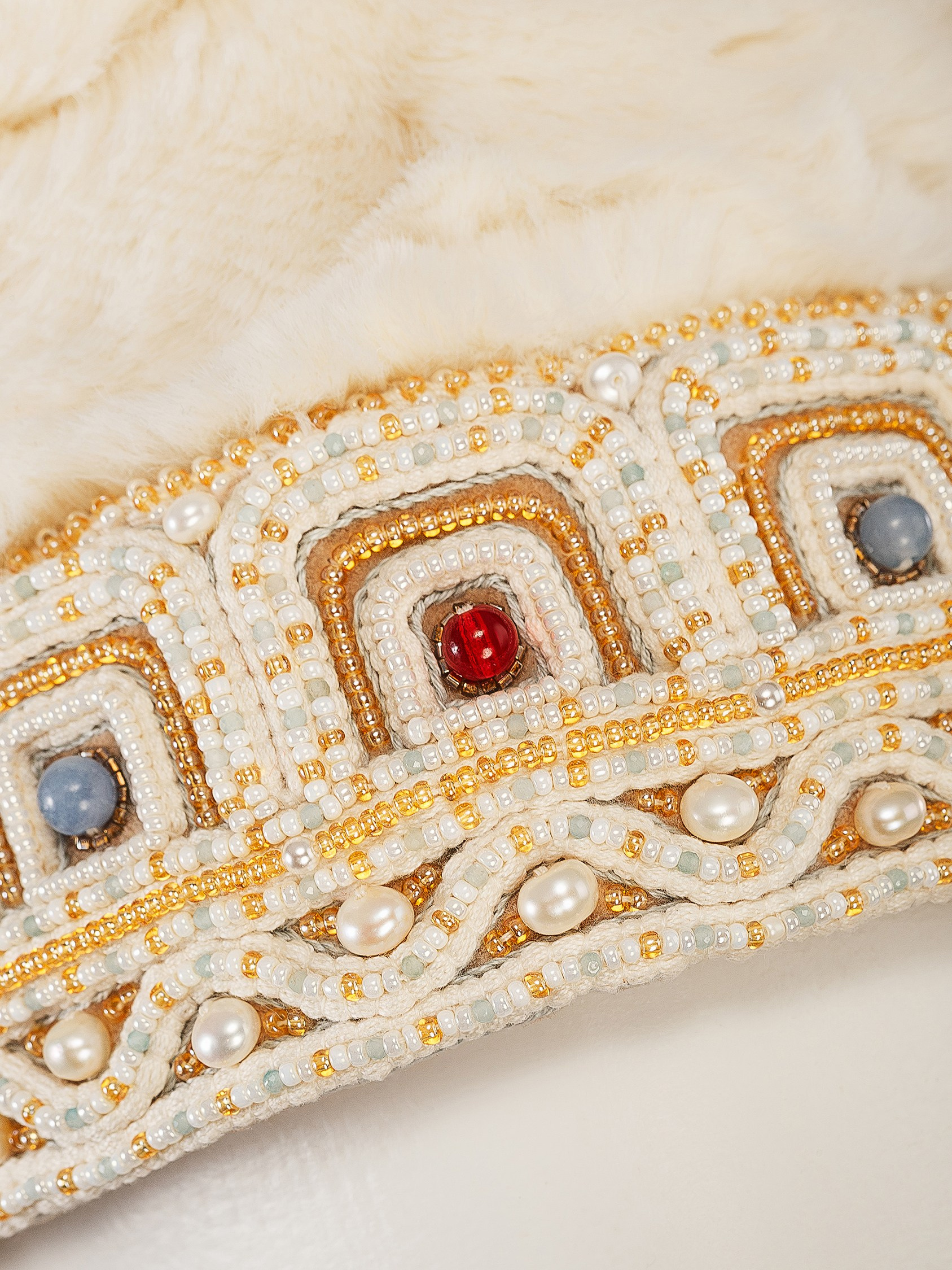 Предметная фотосъёмка в Санкт-Петербурге. Профессиональный фотограф СПб. Музейный фотограф. Фото для мастеров. Фотография авторских работ. Фотограф предметов искусства. Рекламный фотограф Сергей Пушкин. Фото для каталога и маркетплейсов. Контентмейкер для соцсетей.