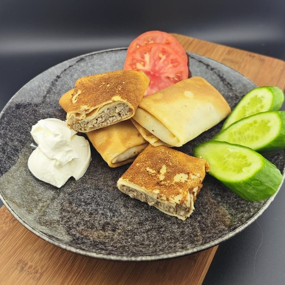 Блинчики с мясом, говядина-свинина, заказать в Валенсии. Доставка.