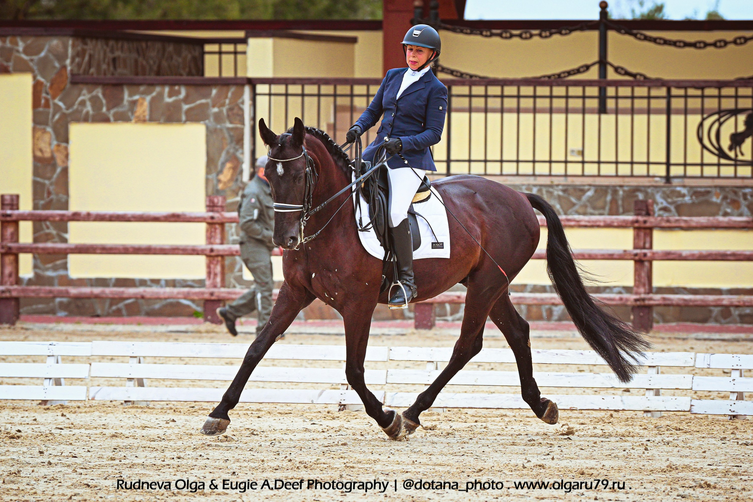 2025.09.20 — КСК ПЕГАС выездка. ТУРНИРНАЯ КОННАЯ ФОТОГРАФИЯ, Руднева Ольга и Евгений Адеев