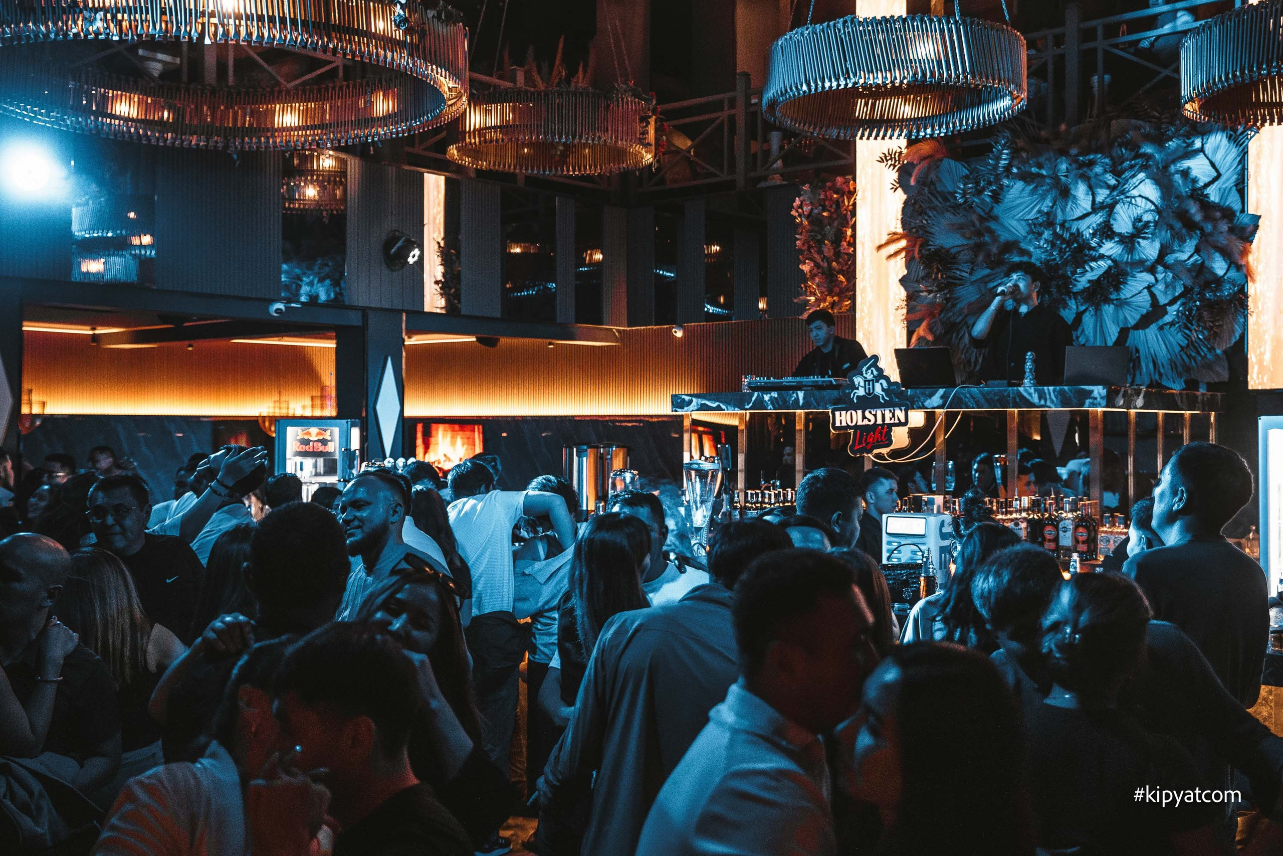 Панаехали на Туране. Астана Кипятком