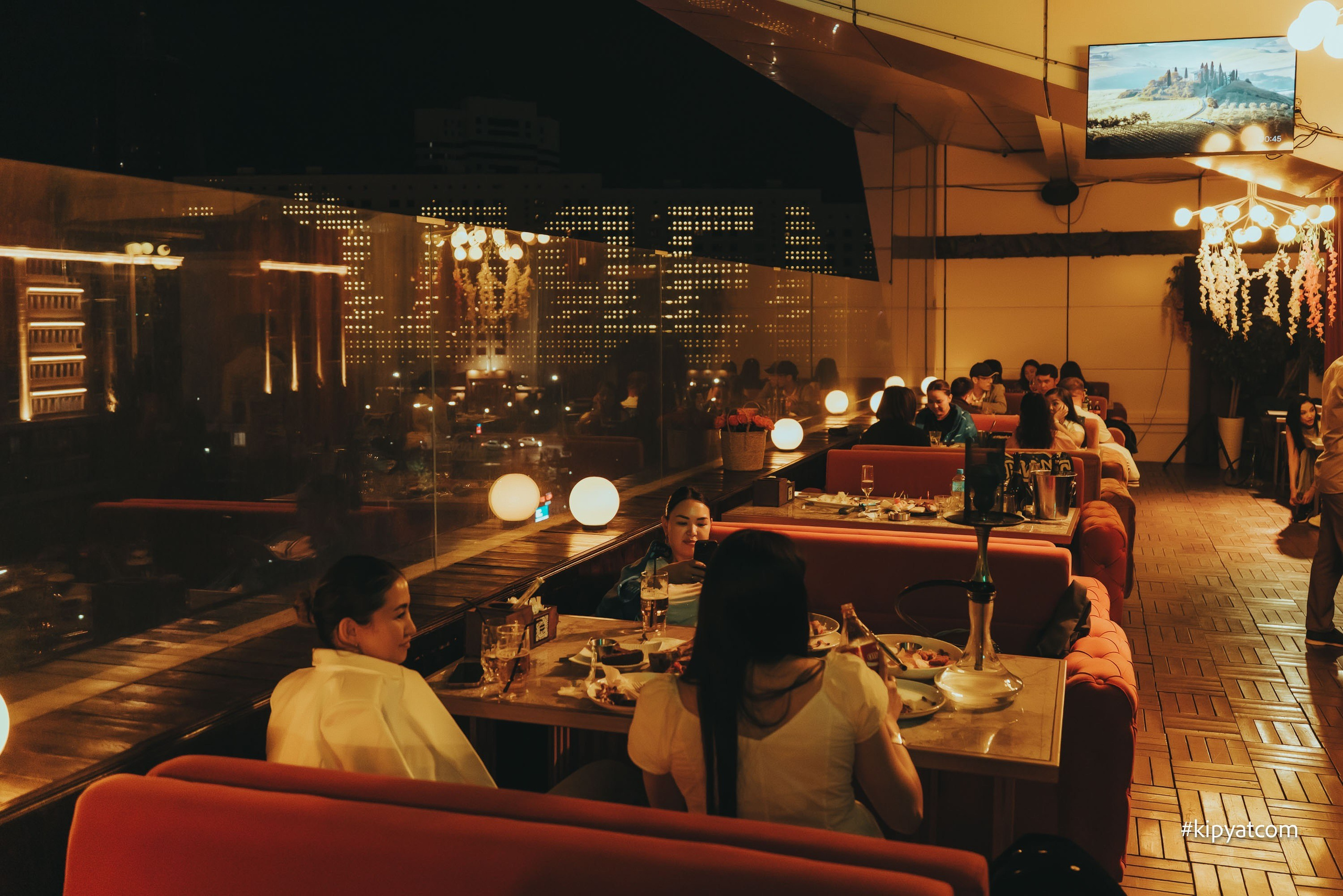 Панаехали бц Москва. Астана Кипятком