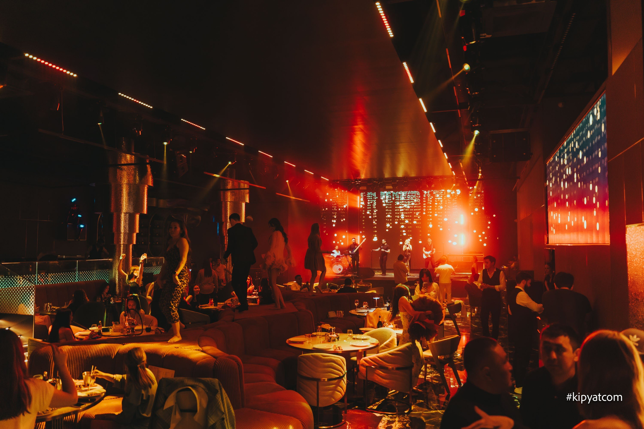 TOY. Астана Кипятком