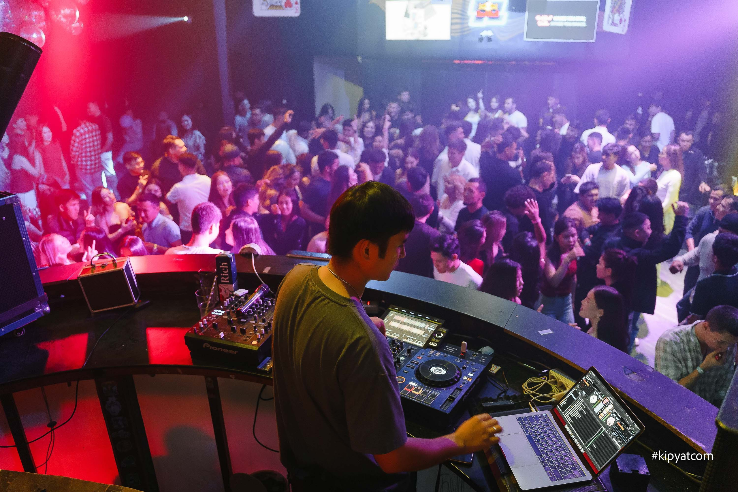 IVI. Астана Кипятком