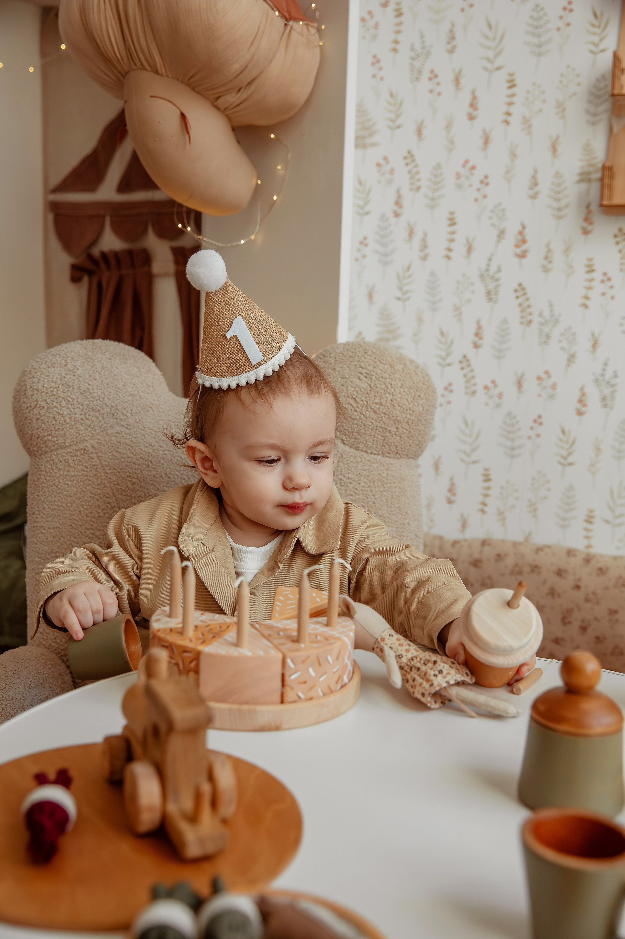 Первый год жизни: почему важно сохранить каждый момент, разберемся вместе с Детской фотостудией г. Курган. Семейный фотограф в Кургане