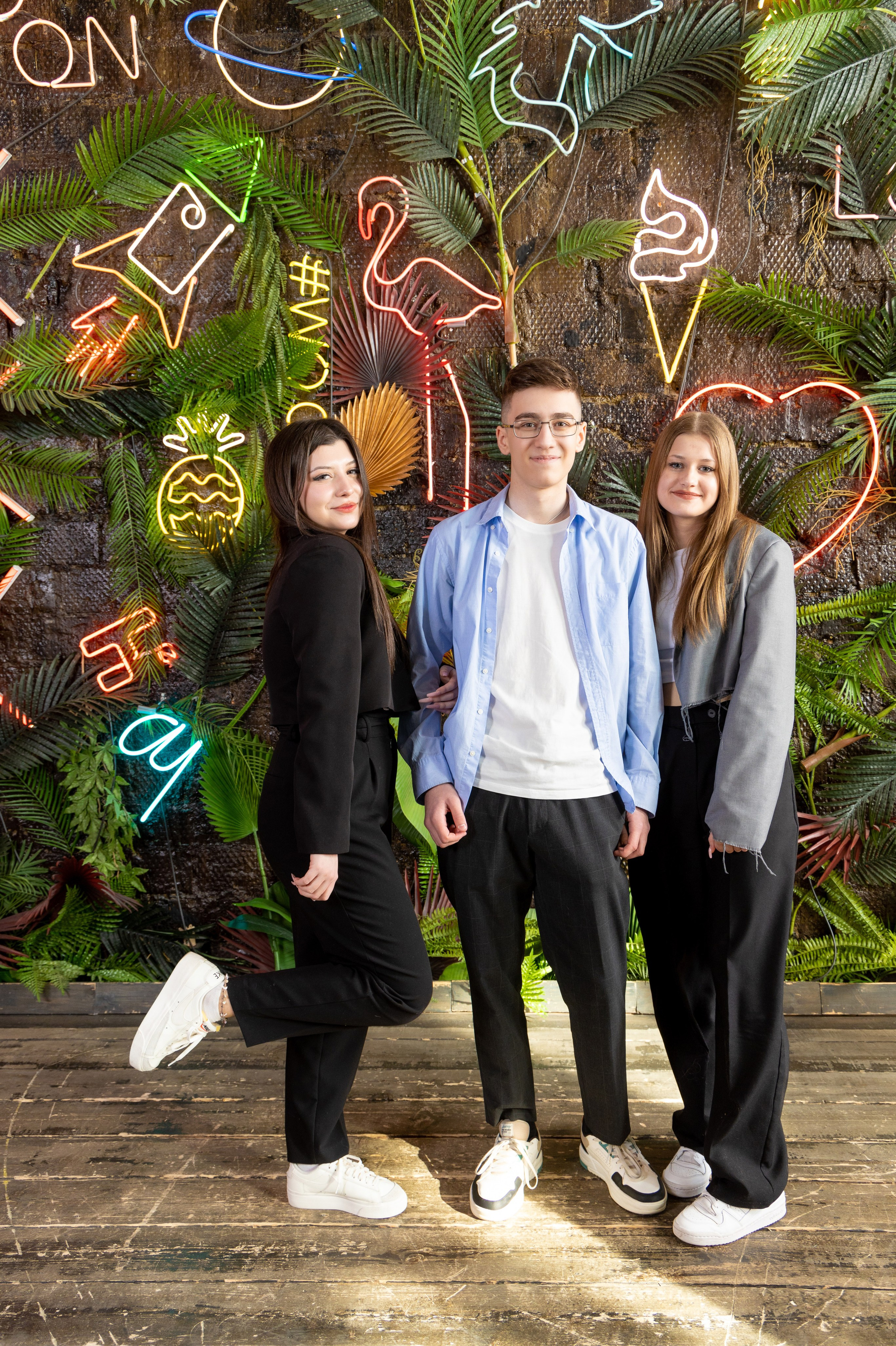 Школьная фотосессия в студии. Выпускные альбомы в Москве и Подмосковье