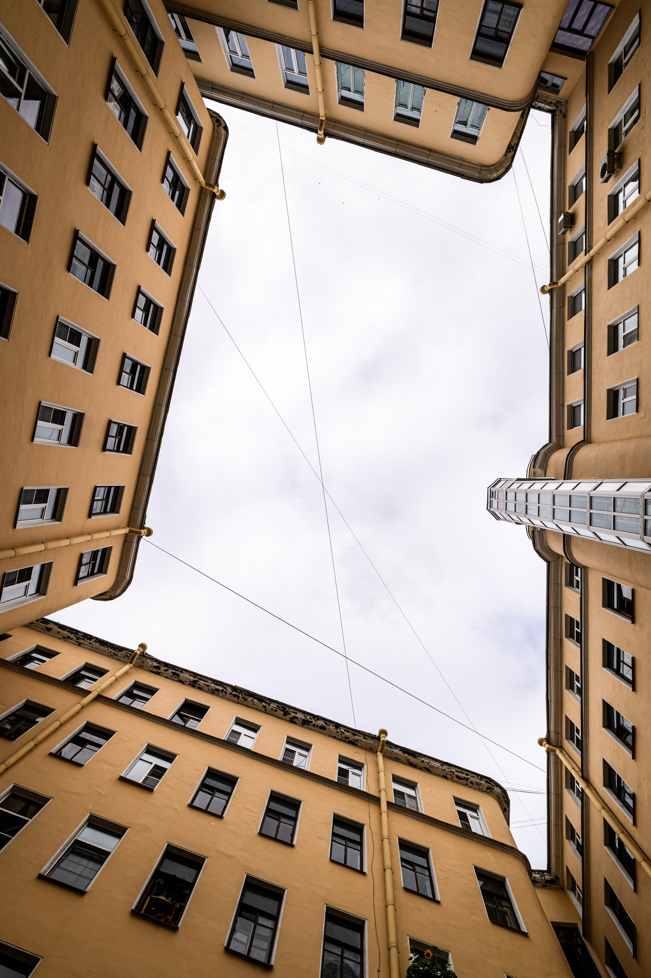 Дворы-колодцы Санкт-Петербурга (Петроградская сторона) | Фотопроект Алексея Клейменова