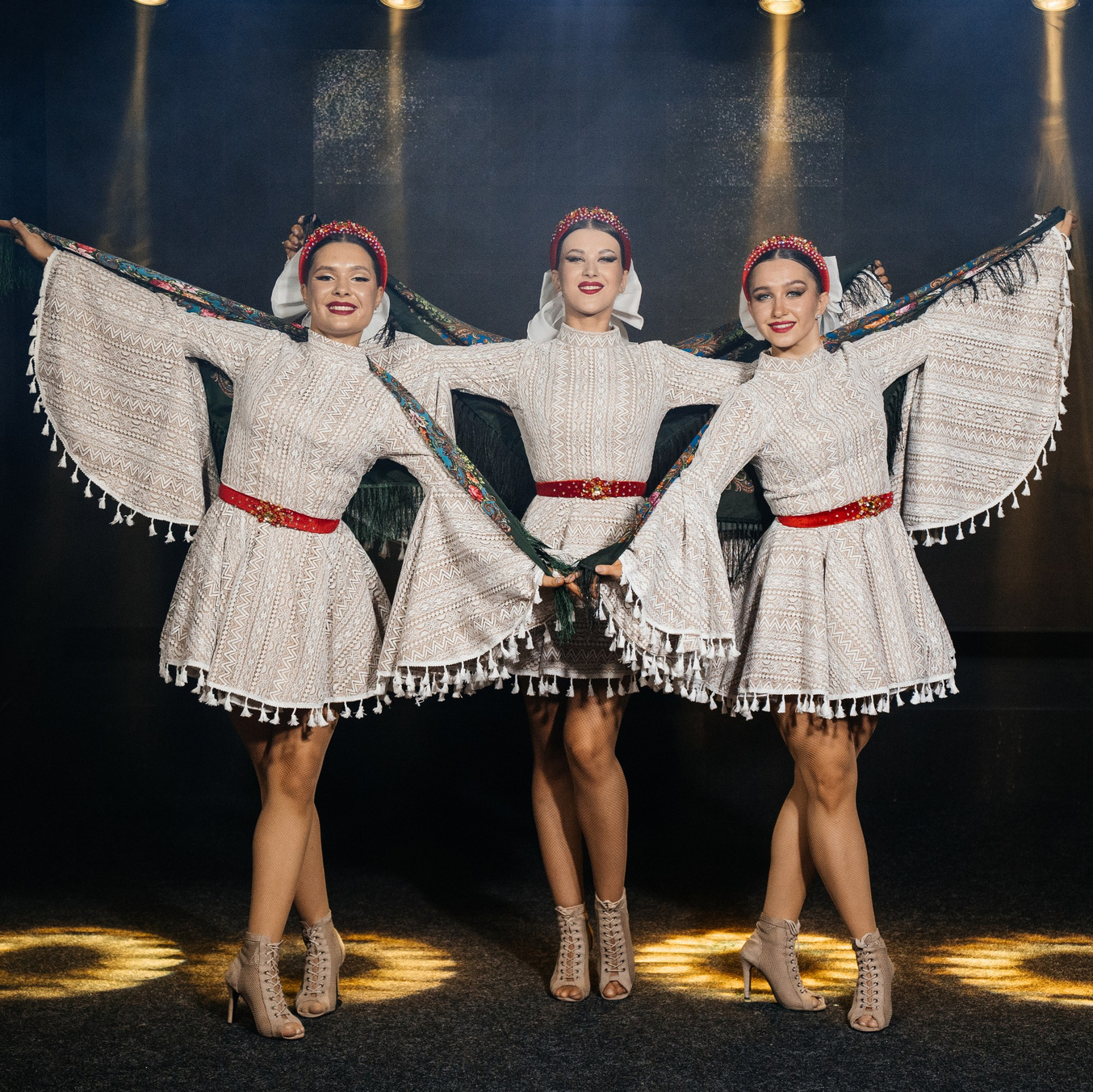 Репертуар и прайс. Танцевальная шоу-группа «GRANAT»