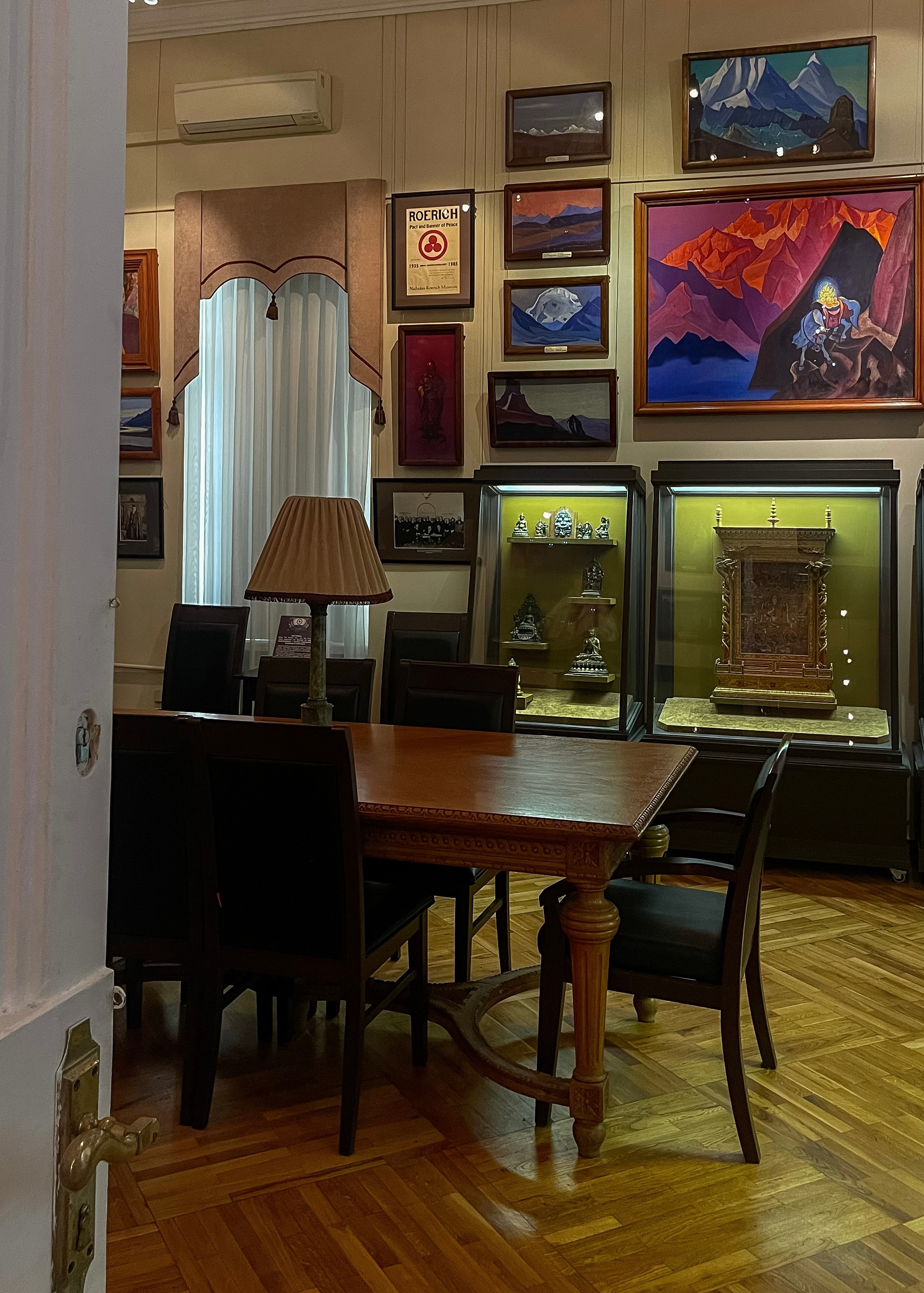 Музеи. Экскурсовод по Москве Беляева Валентина