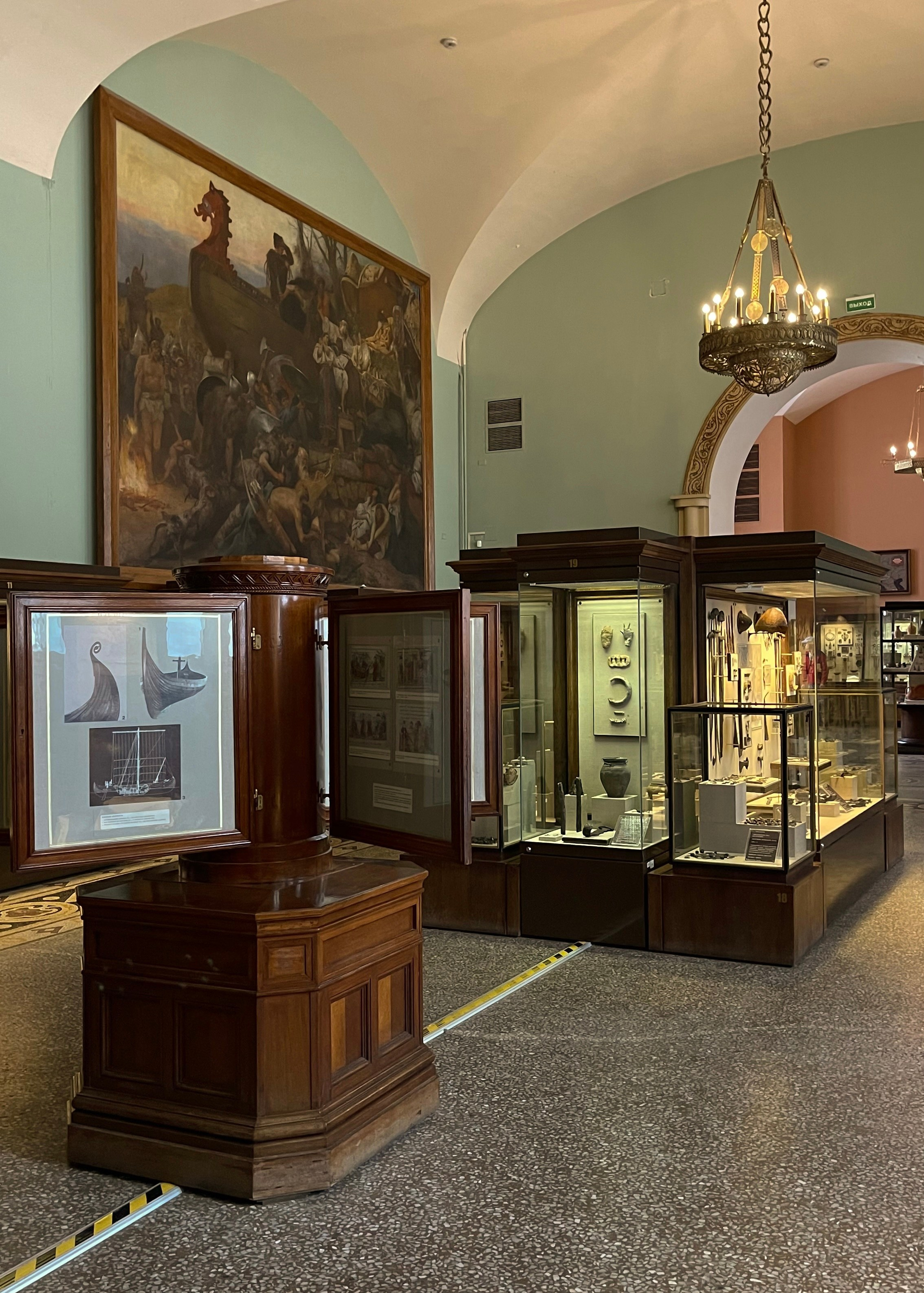 Музеи. Экскурсовод по Москве Беляева Валентина