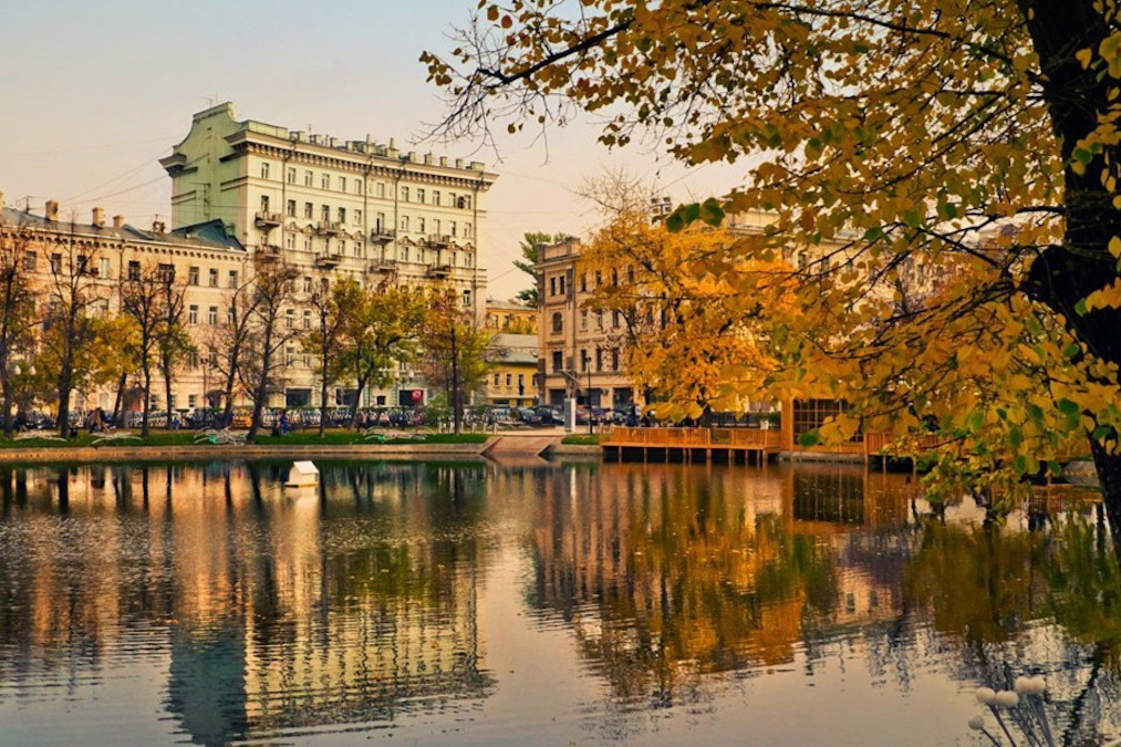Красивые улицы для фотосессии. Фото Радости. Свадебный и семейный фотограф в Москве Юлия Самойлова