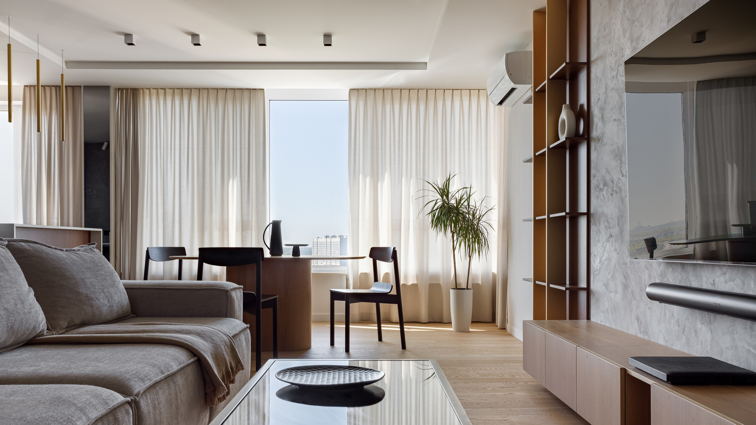 СЕРГЕЙ КУЗЕВАНОВ: КВАРТИРА НА ОСЕТИНСКОЙ. Интерьерный фотограф Дима Птицын и стилист Дарья Копылова