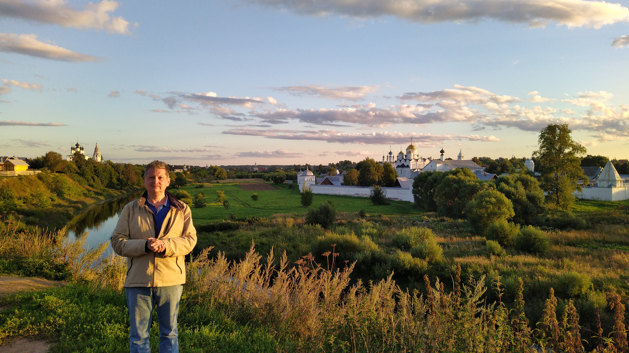 Контакты. Игорь Жучков. Россия увиденная глазами путешествующего фотографа