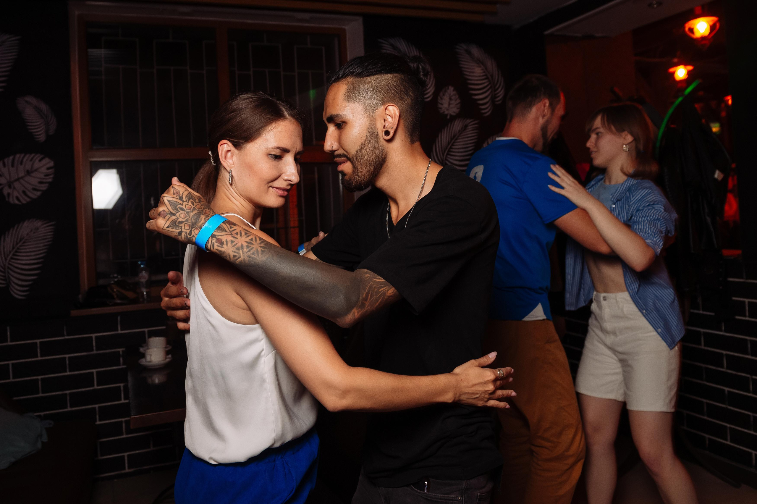 Школа социальных танцев Casa Latina. Репортажный и свадебный фотограф в Курске Борис Захарчук