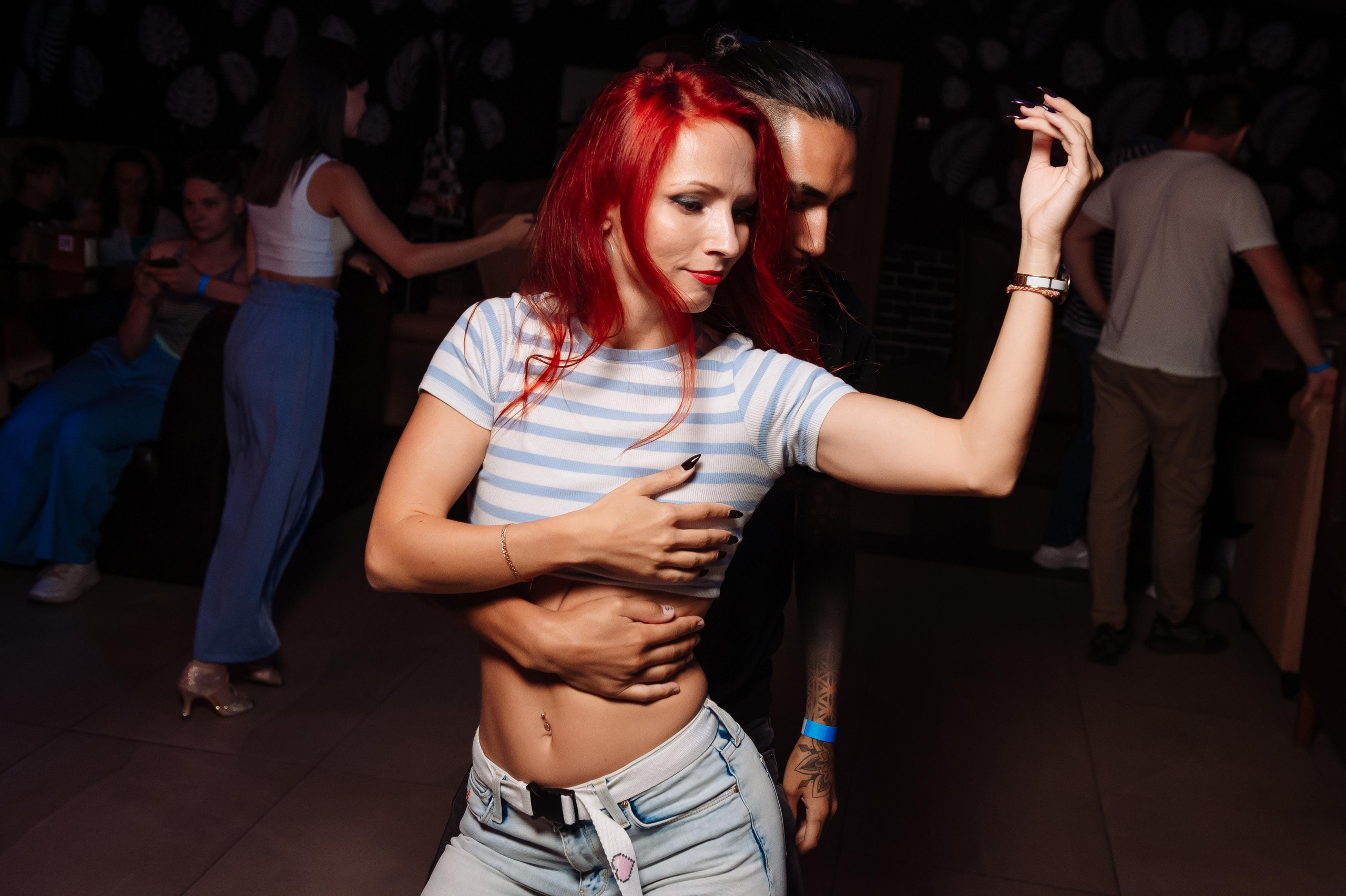 Школа социальных танцев Casa Latina. Репортажный и свадебный фотограф в Курске Борис Захарчук