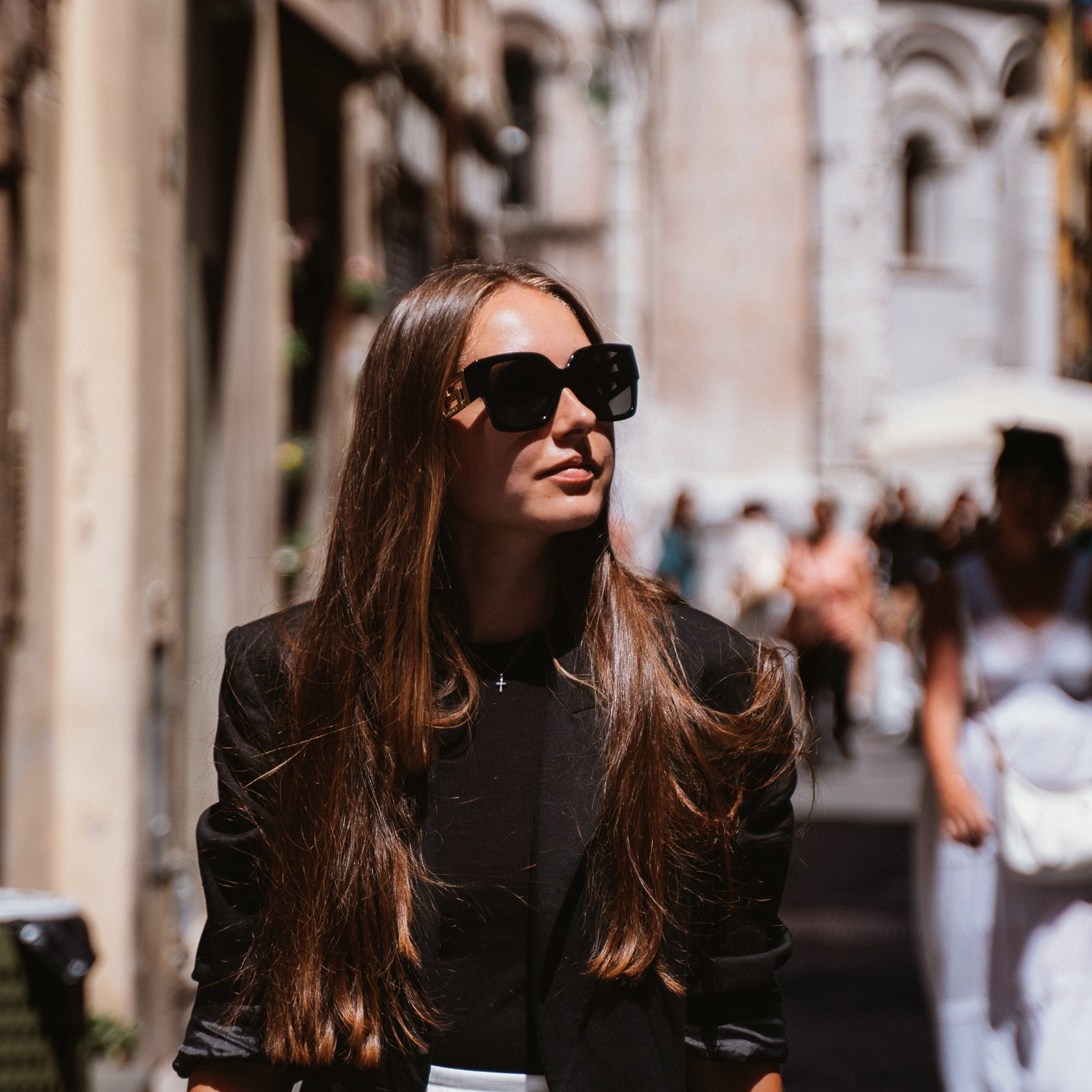 Corporate Event Photography: Capturing Success in Every Frame. Family Lifestyle Photographer in Lucca, Italia