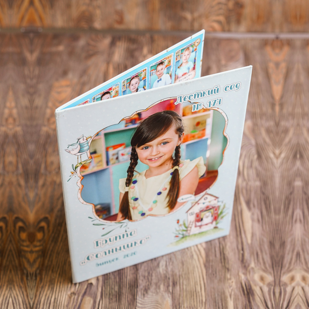 Школьные фотокниги. Food-фотограф, предметный, семейный, фотограф в Москве, Асеева Яна