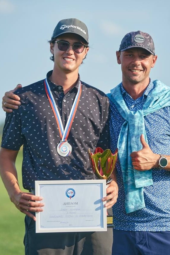 Тренировки для детей по гольфу в Москве. Новогорск