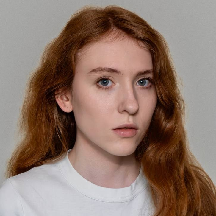 Контакты. Режиссёр и актриса Тася Малькова