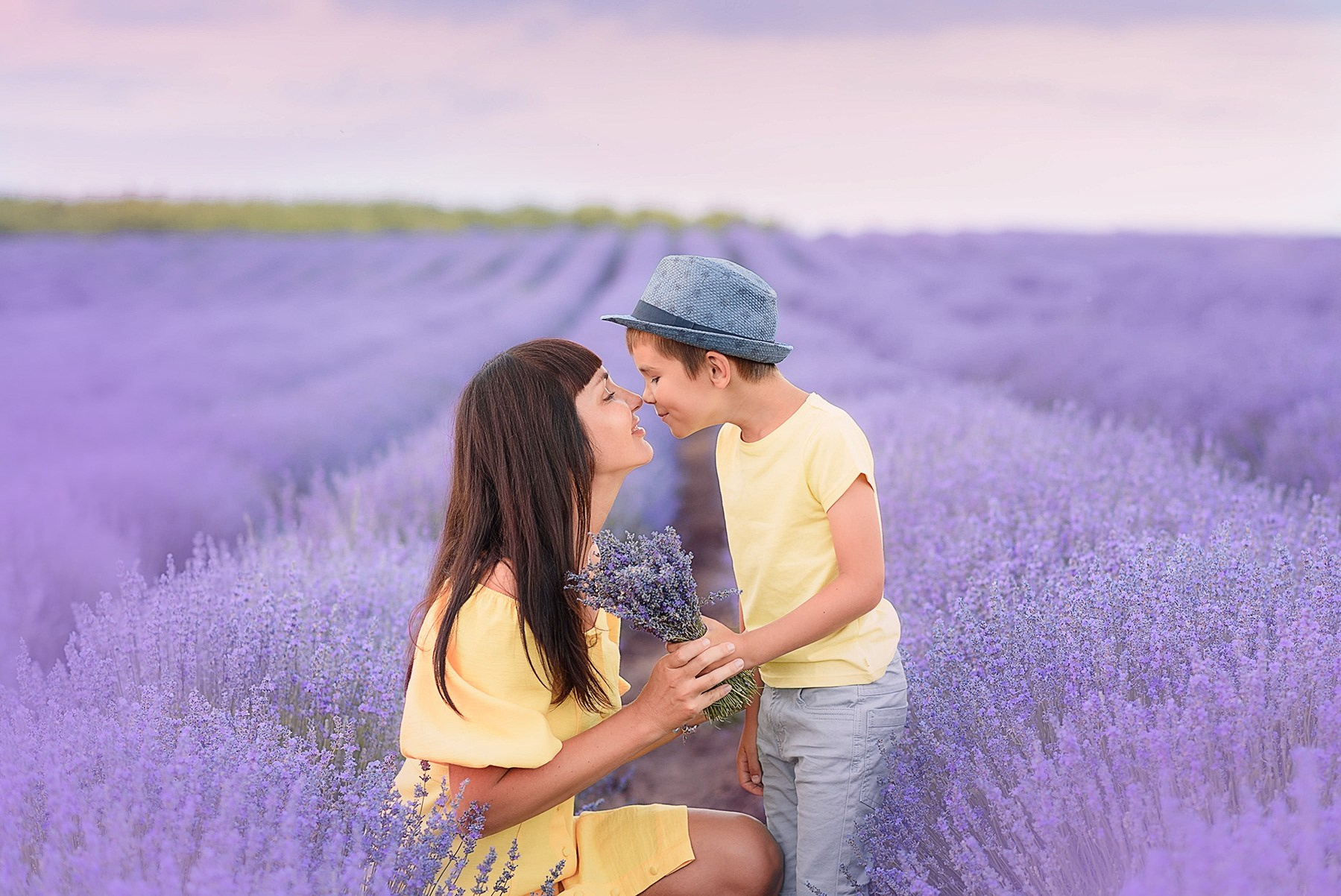 Фотограф в Болгарии. Фотосессия в лаванде