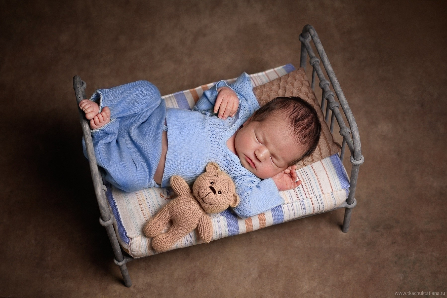 Новорожденные. Классика. Фотограф новорожденных беременных в Тюмени Ткачук Татьяна