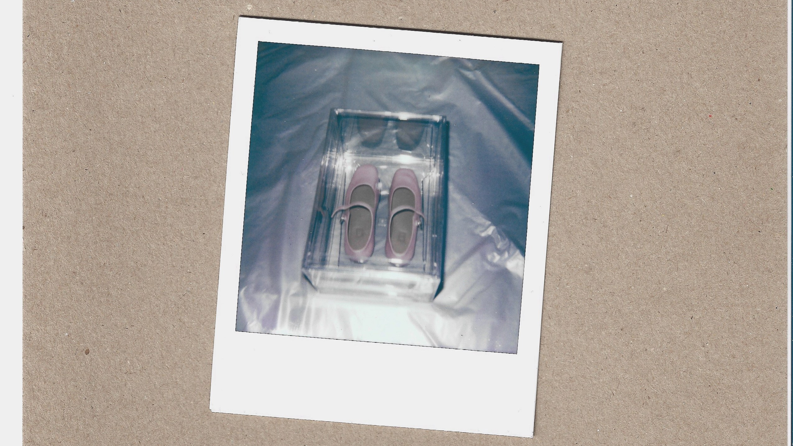 Контакты. Art direction & Design | Curiosa