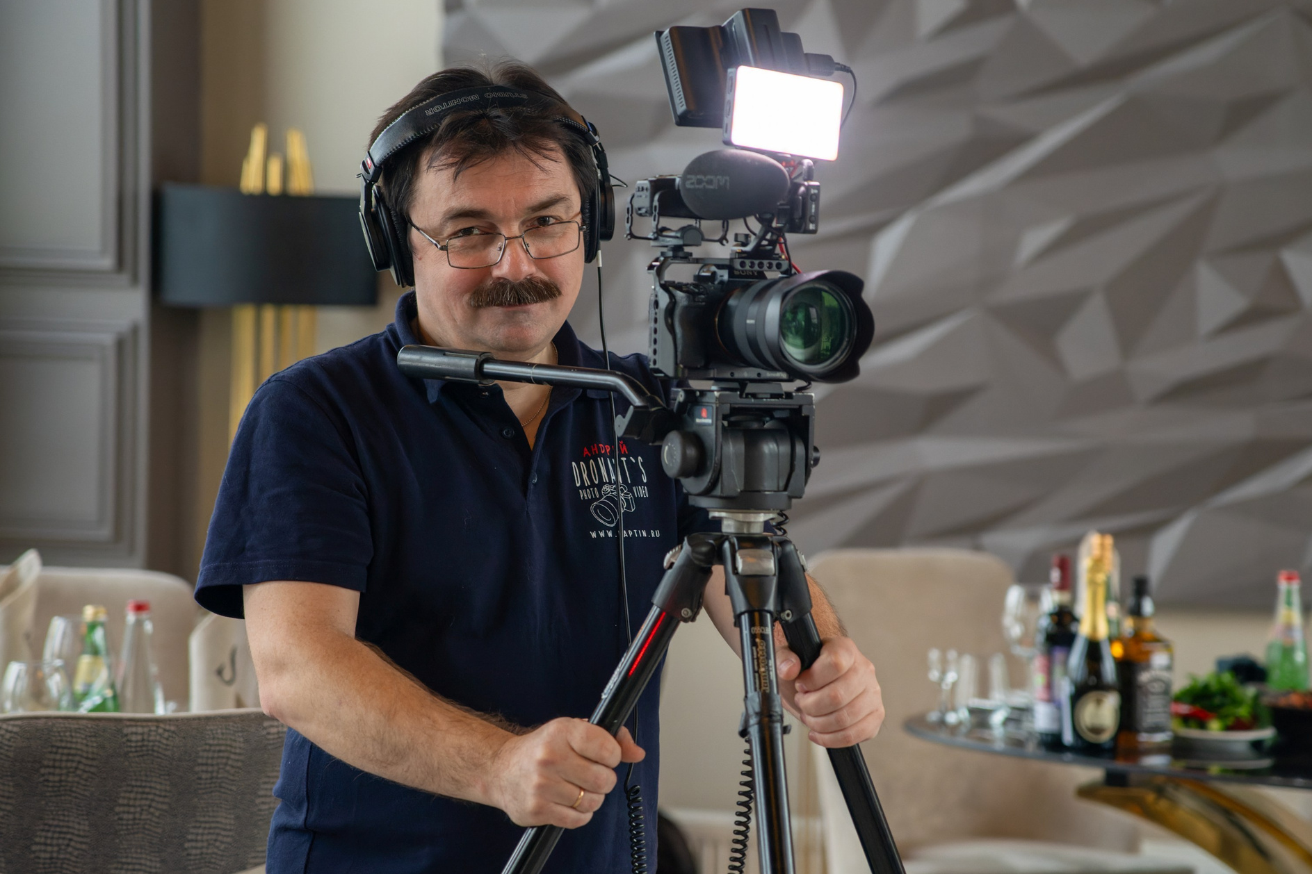 Контакты студия DRONAVT`s. «Студия DRONAVT`s» — видеосъёмка и фотография г. Москва