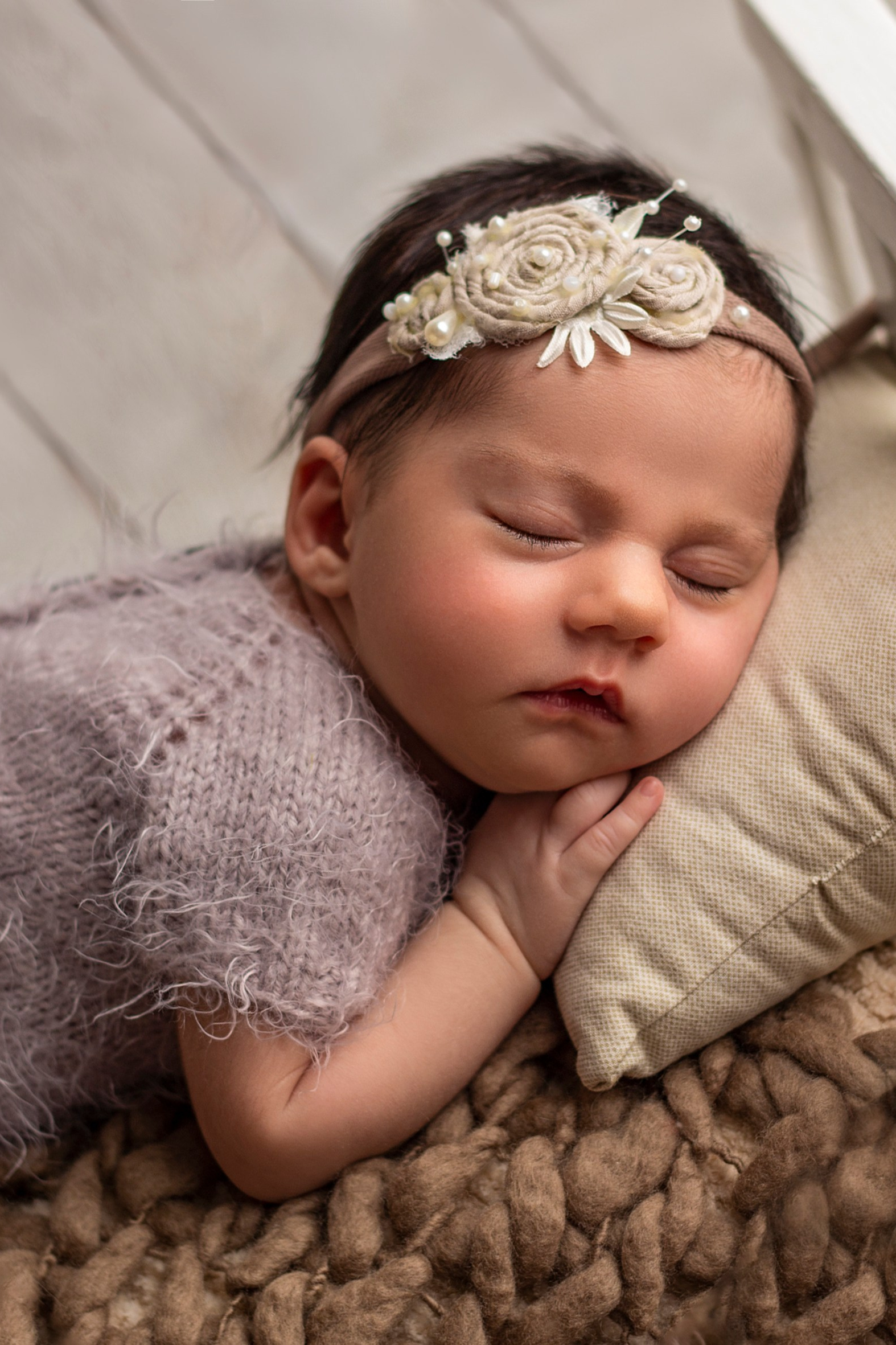 Контакты. Фотограф новорожденных в Пятигорске Валерия Новкунская