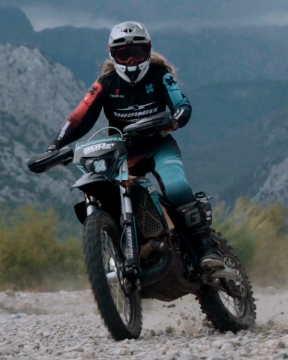 финиш гонки, эмоции спортсмена после заезда, motorsport media