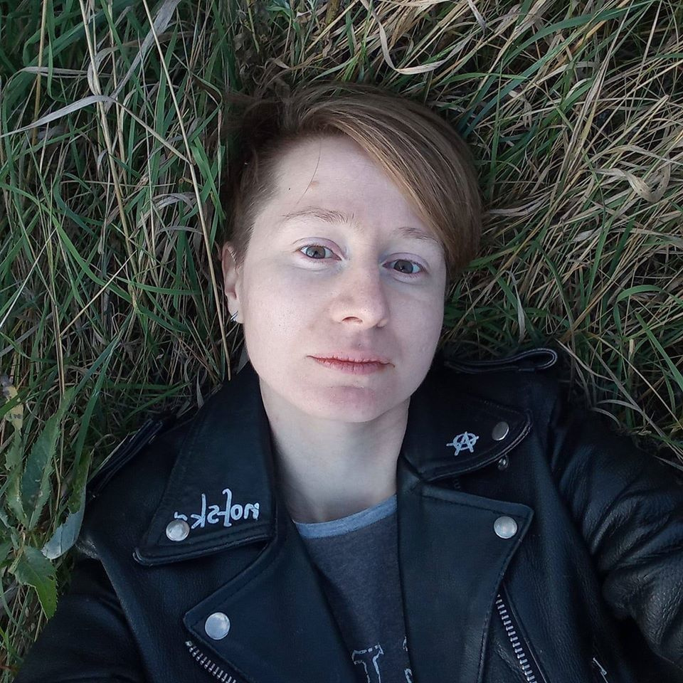 Bio. Документальный фотограф, журналистка и писательница Катя Дериглазова