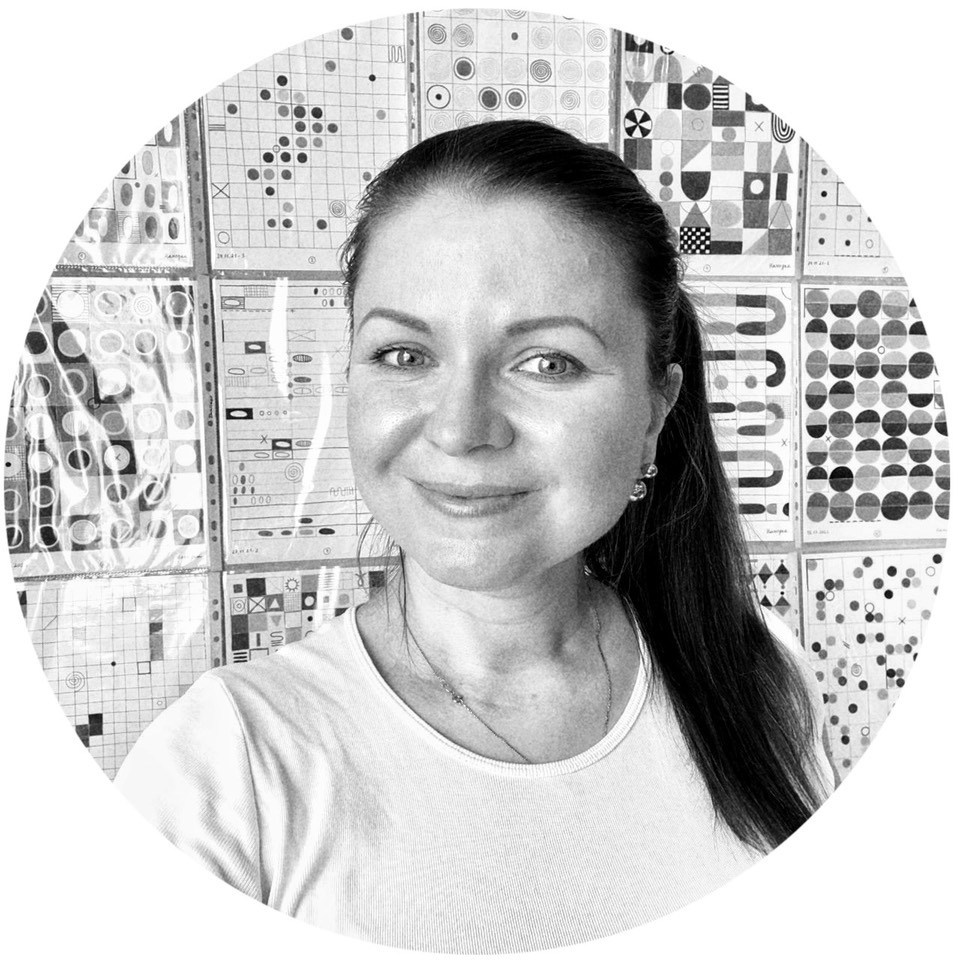 Евгения Хитрова_9. Галерея «Осторожно Хрупкое»