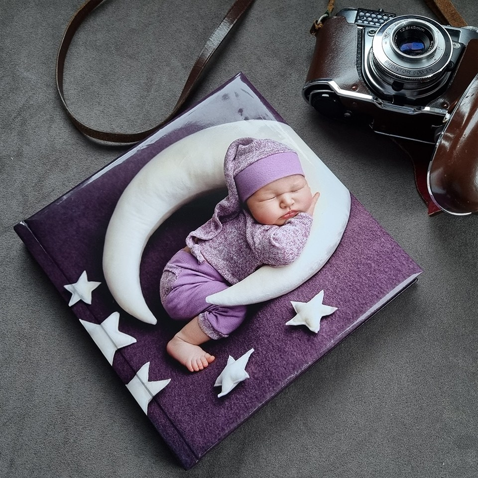 Фотокниги и фотокартины. Фотограф новорожденных в Нижневартовске Лара Курдюкова