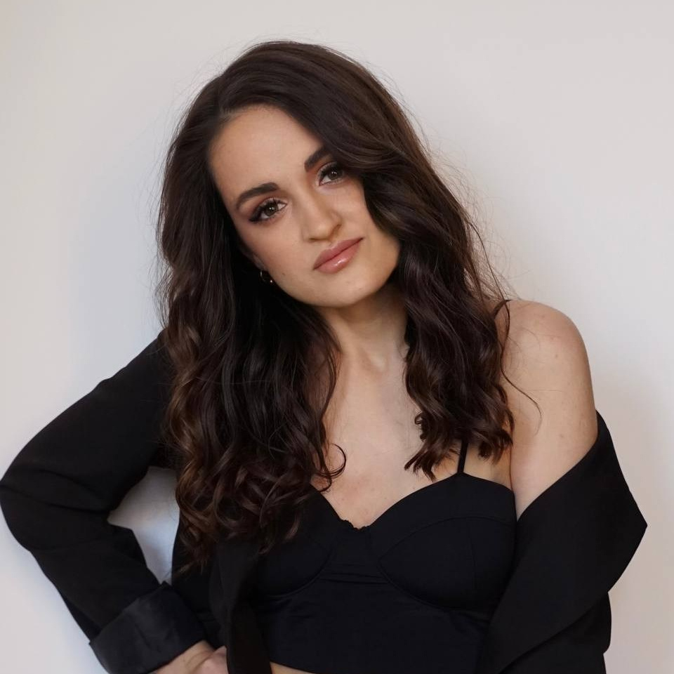 Контакты. Энжи Дьячкова | Тюмень