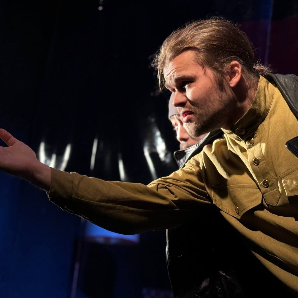 Карикатура на человечество. Театр «НИТИ» Санкт-Петербург