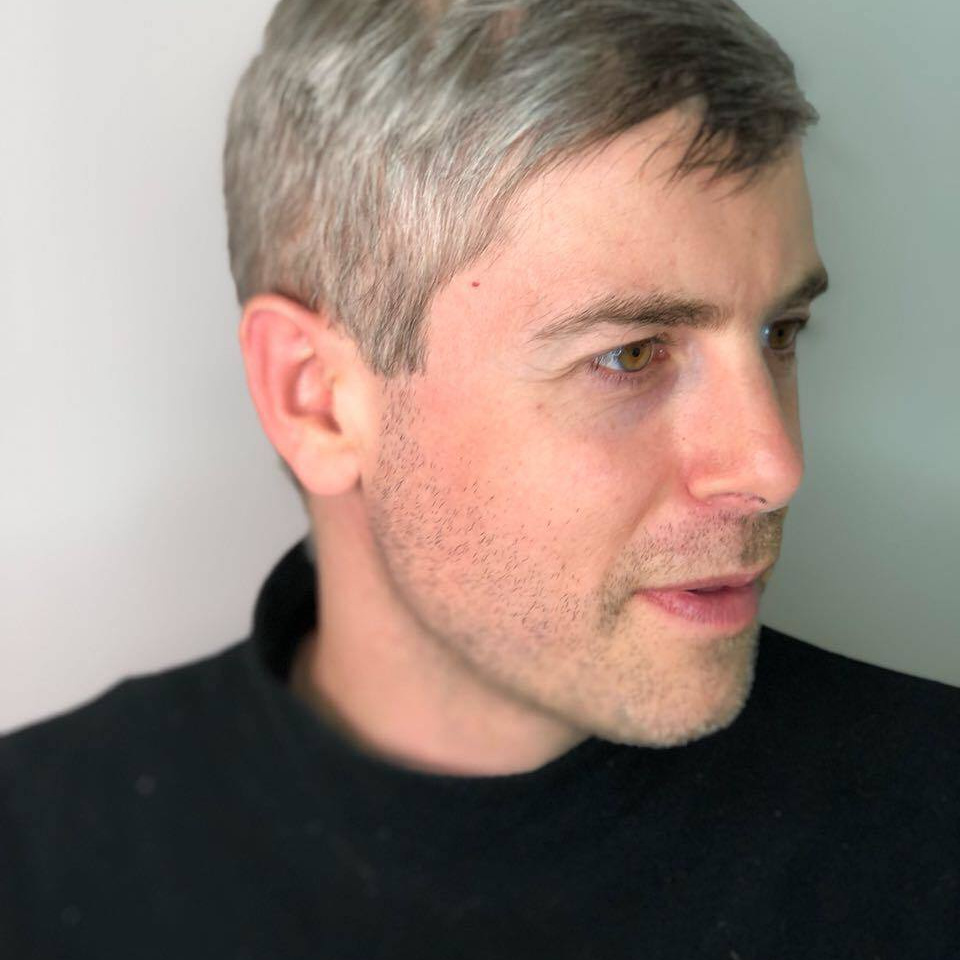 О нас. Акцион Кости - это игра на произведения искусства